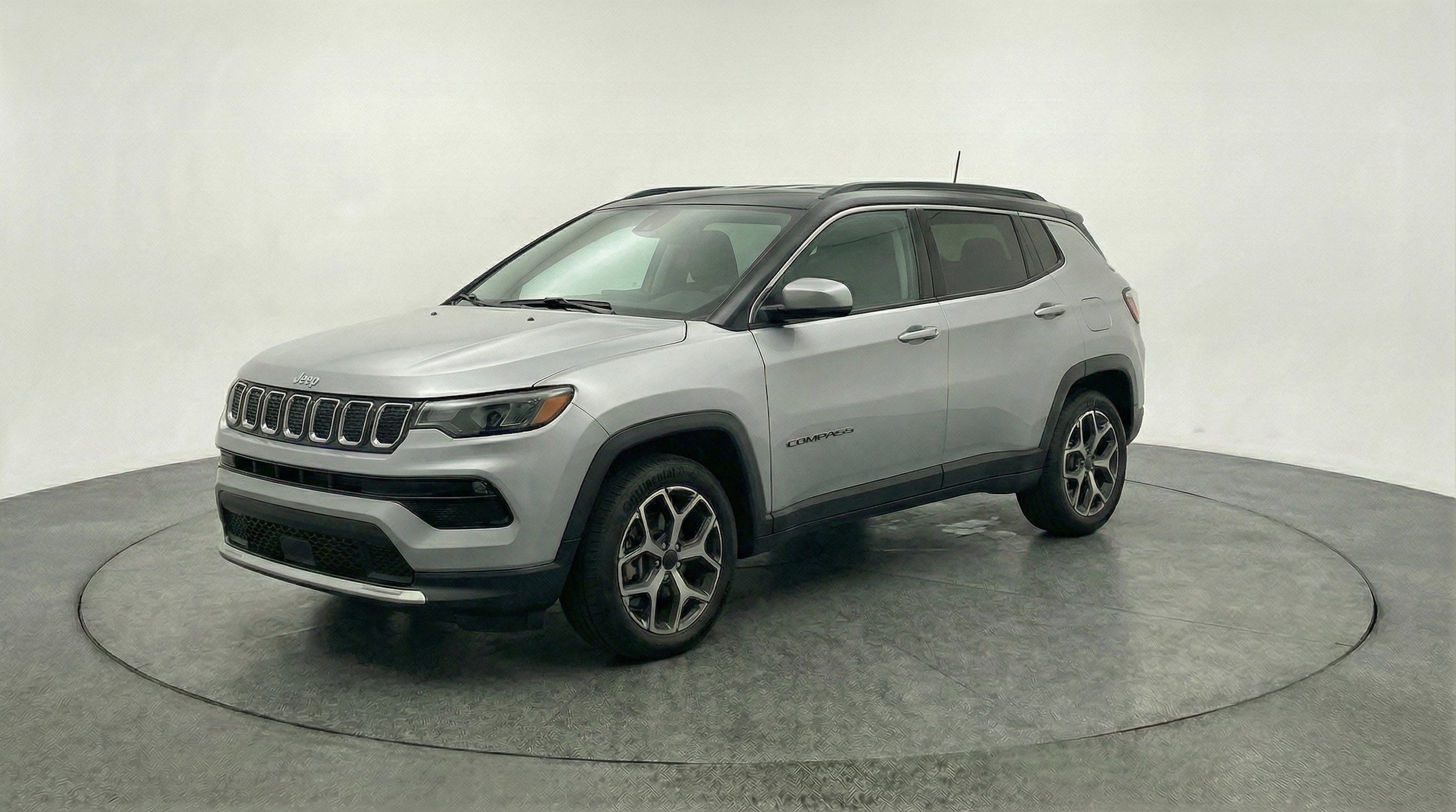 Thumbnail: 2025 Jeep Compass - 3