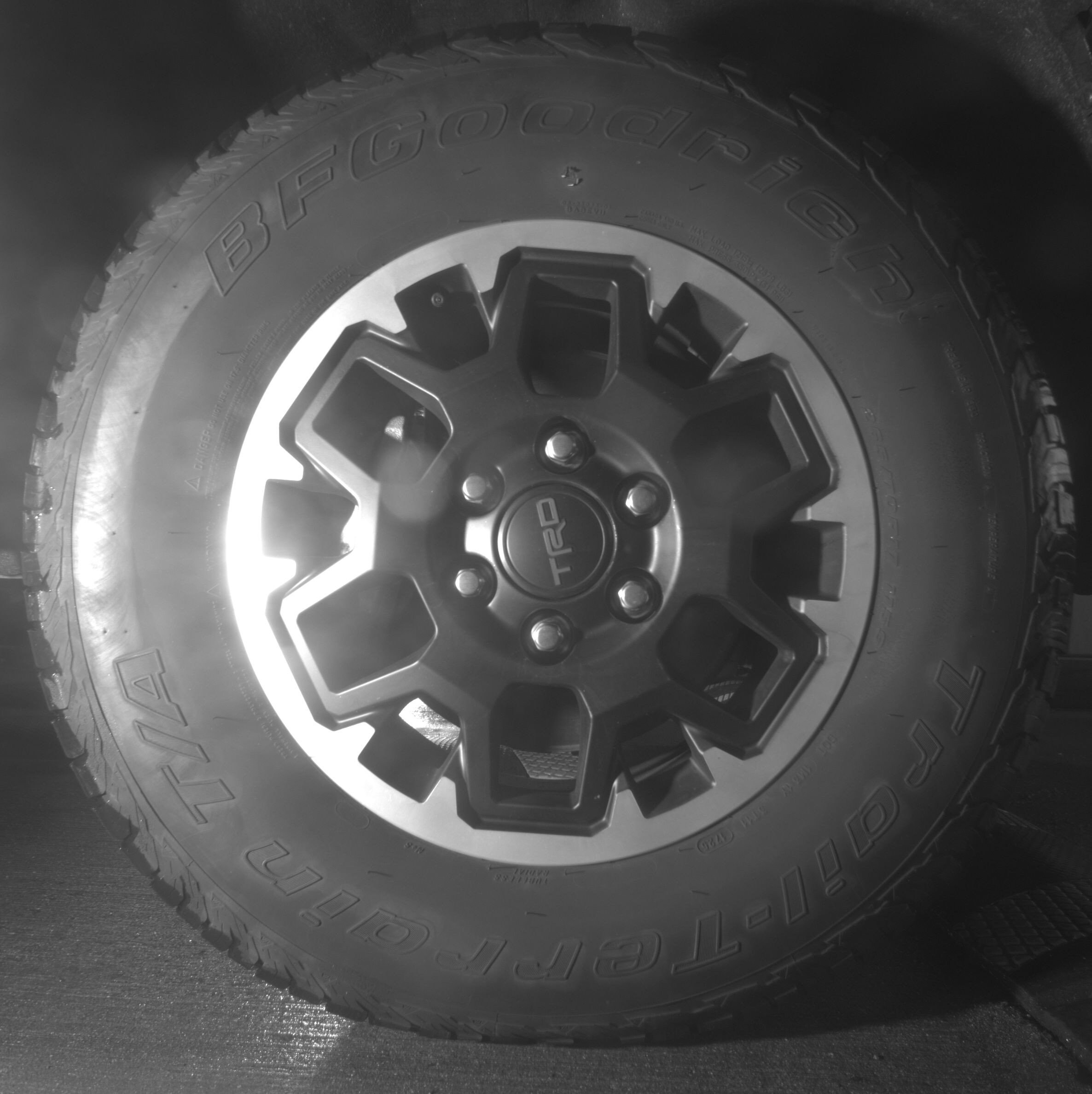 Thumbnail: 2025 Toyota Tacoma - 13