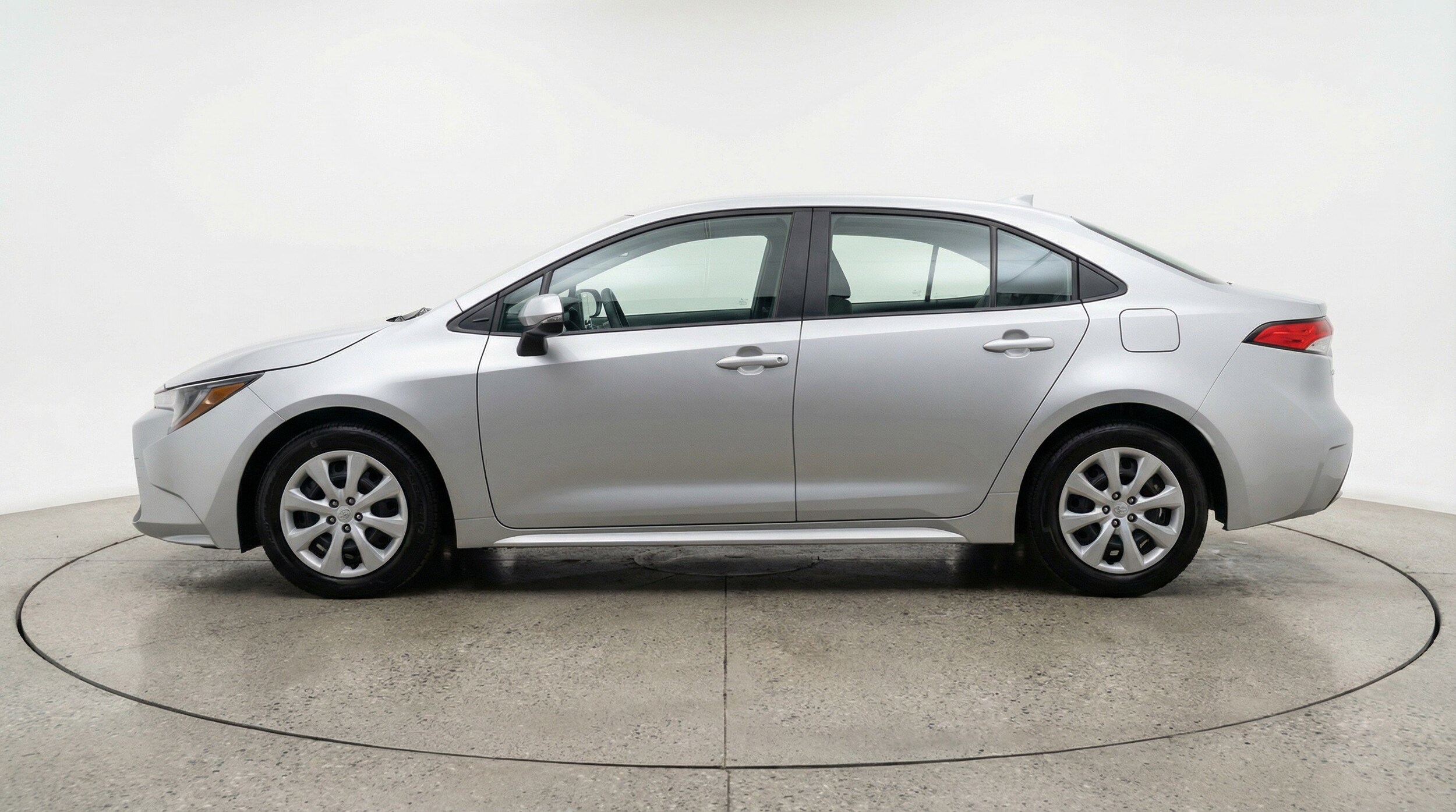 Thumbnail: 2025 Toyota Corolla - 5