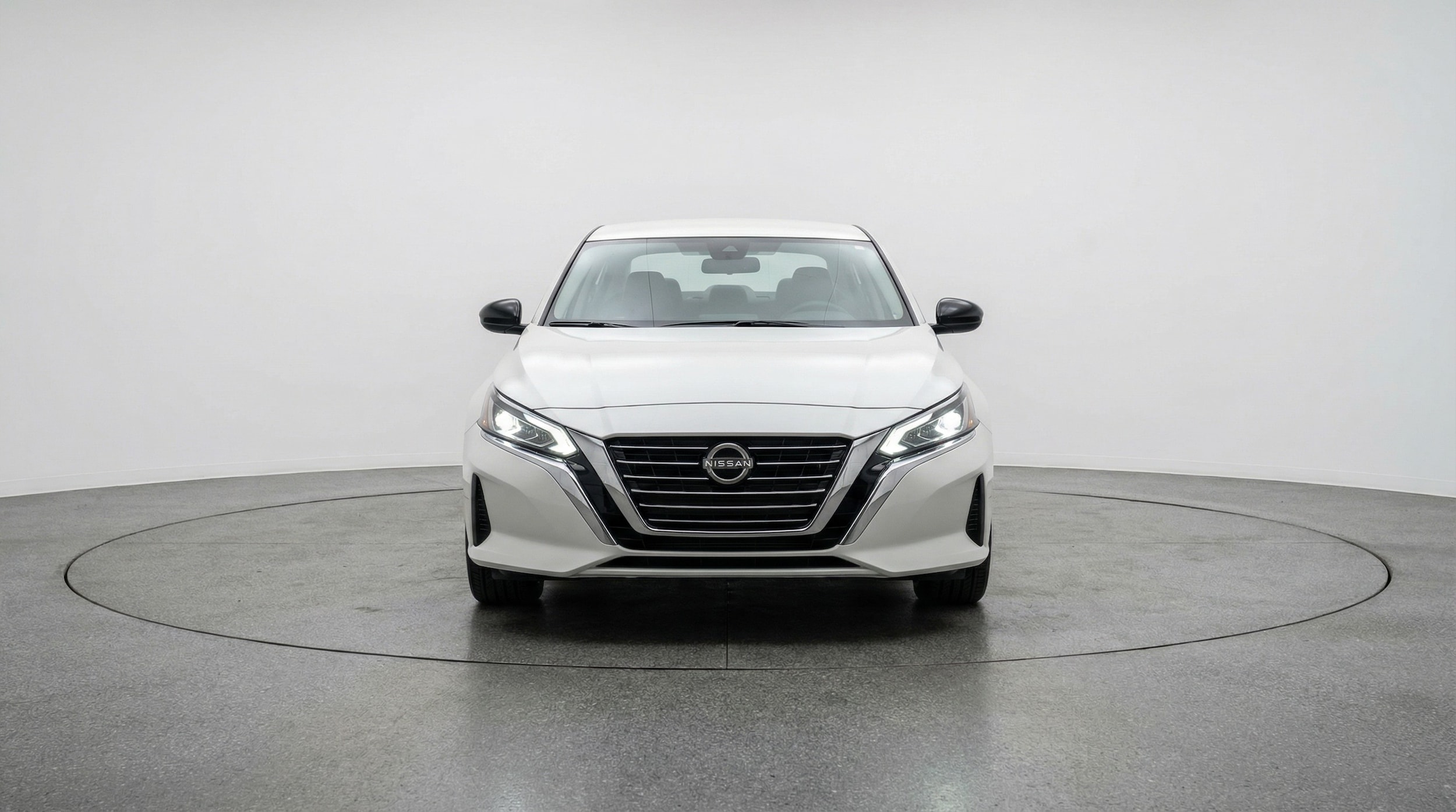 Thumbnail: 2025 Nissan Altima - 2