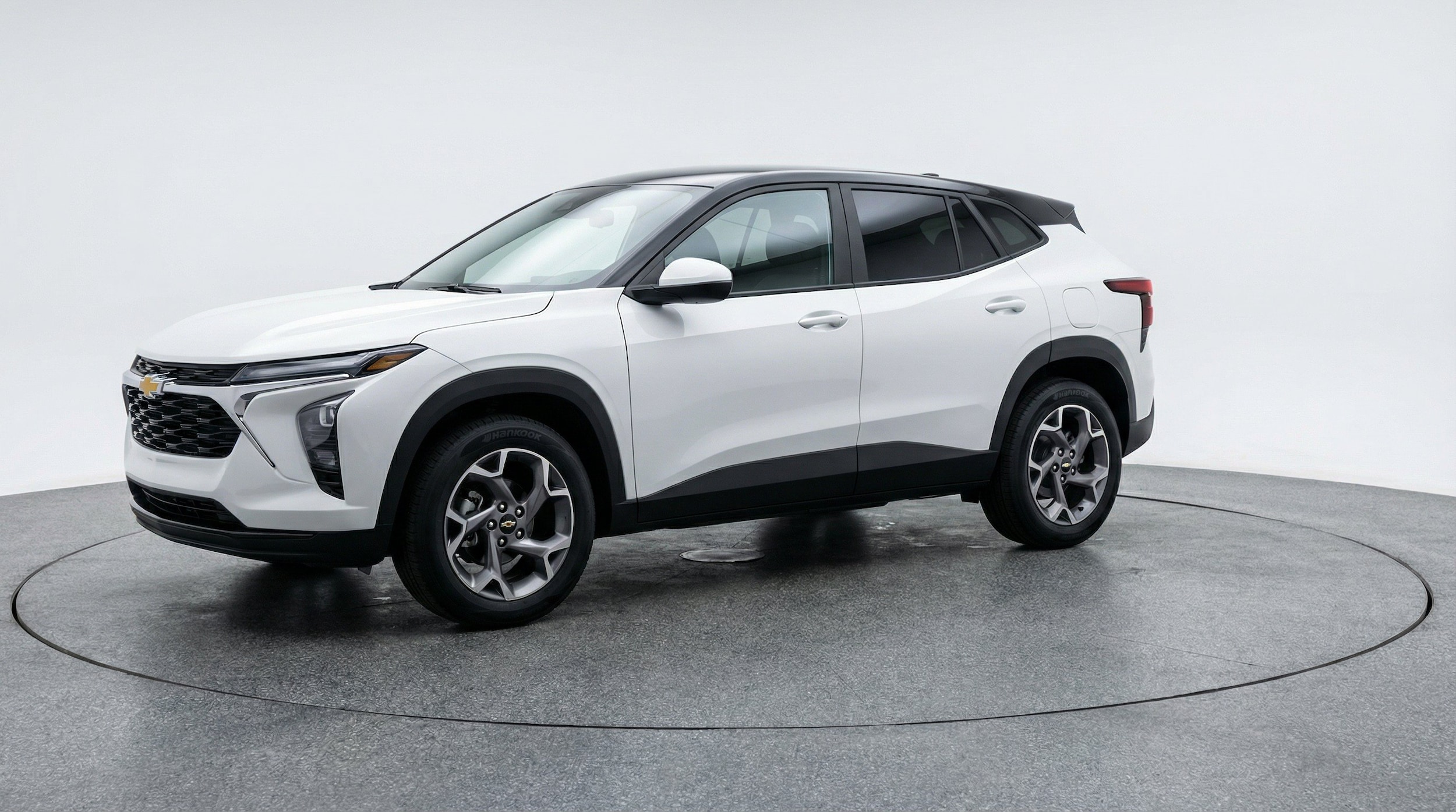 Thumbnail: 2025 Chevrolet Trax - 3