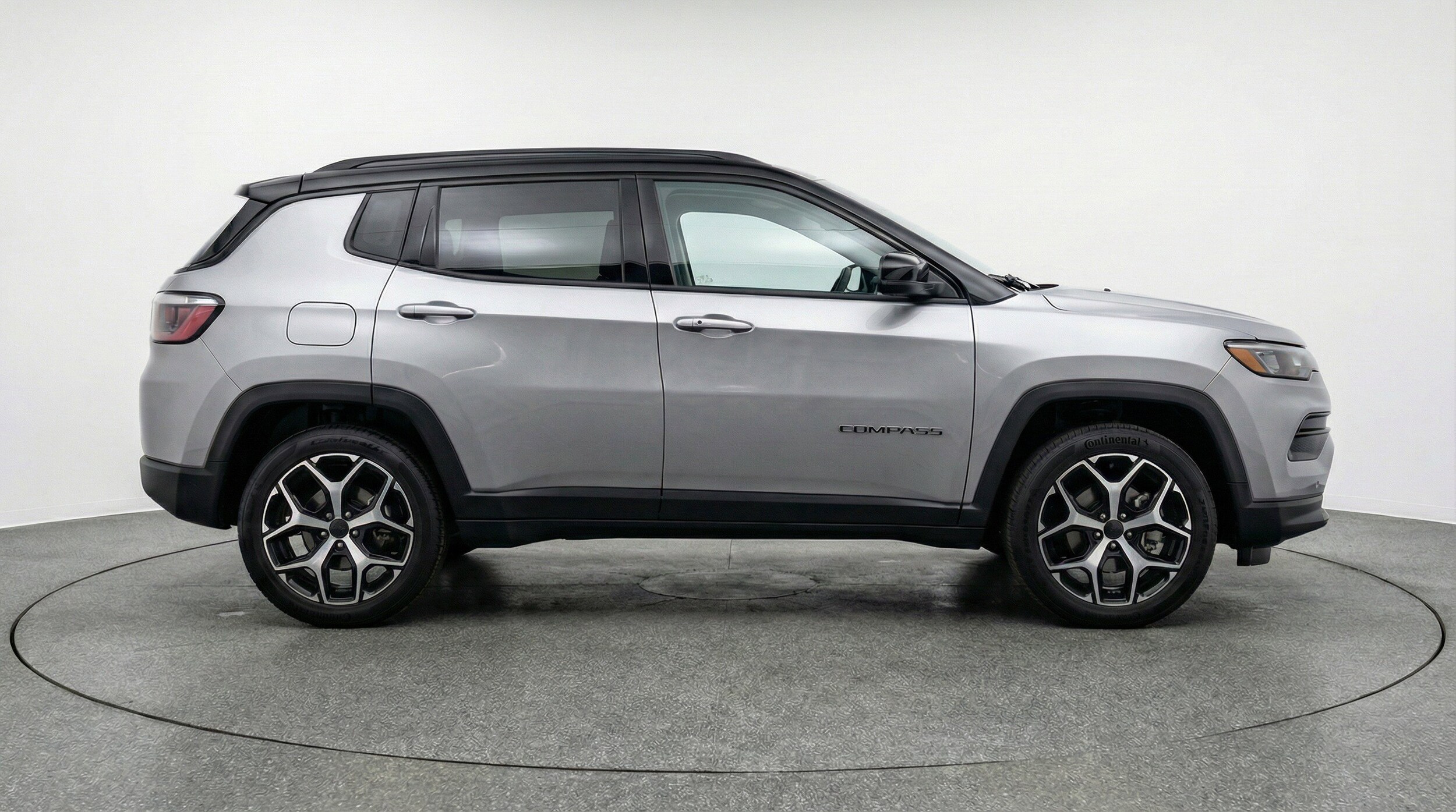 Thumbnail: 2025 Jeep Compass - 11