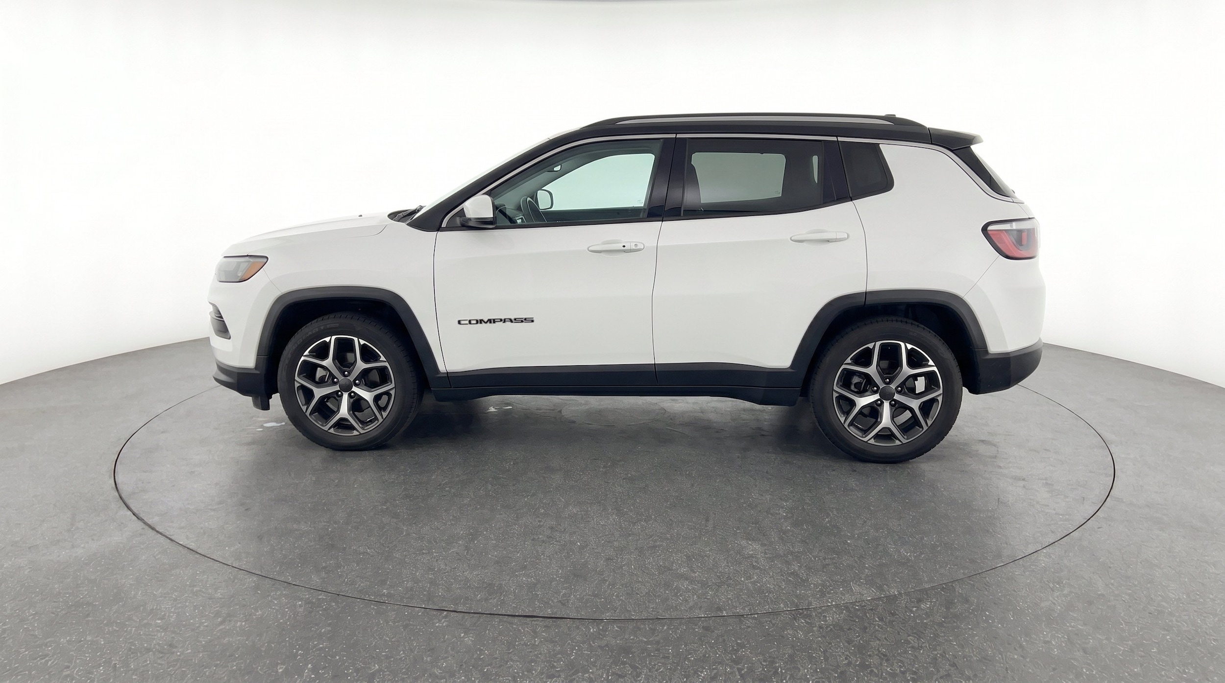 Thumbnail: 2025 Jeep Compass - 5