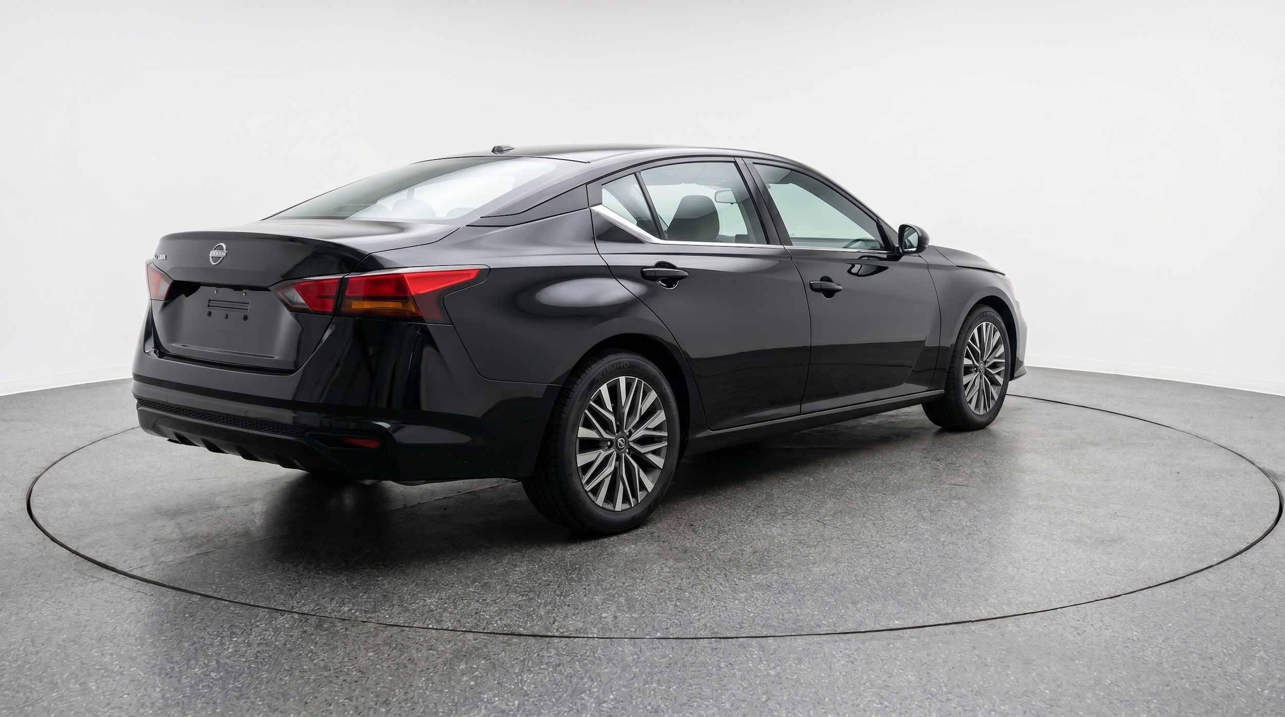 Thumbnail: 2026 Nissan Altima - 9