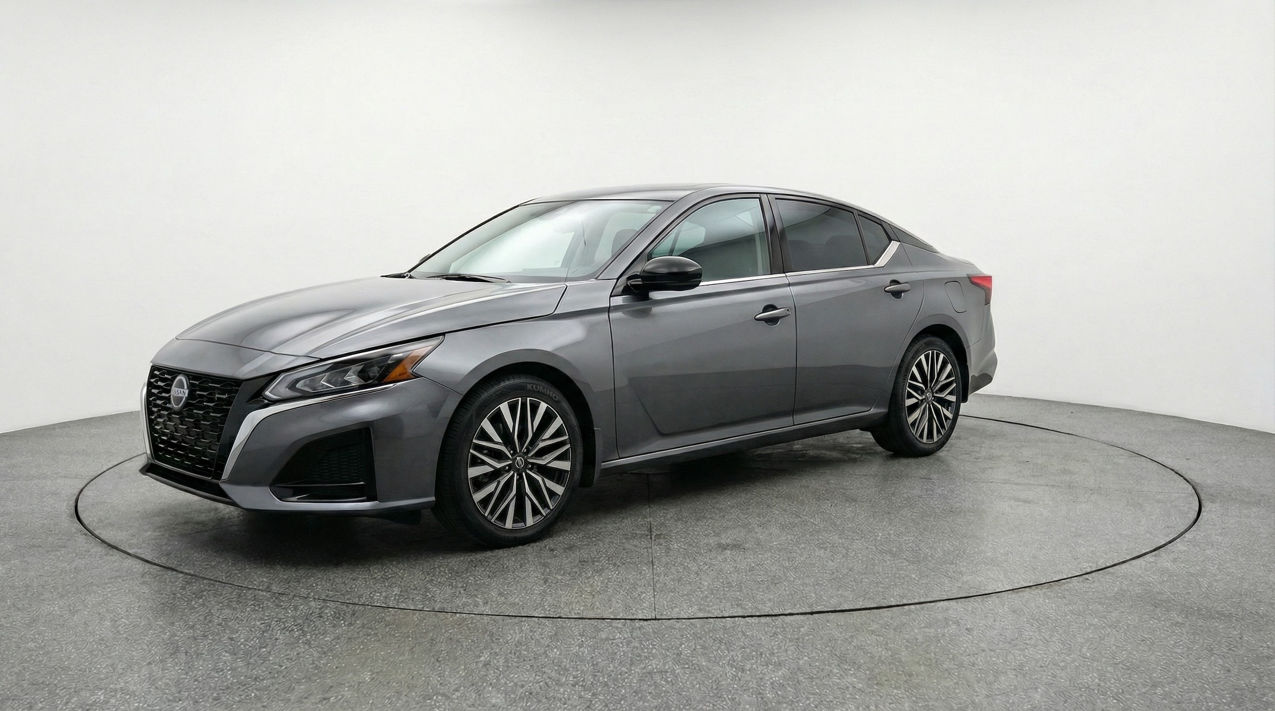 Thumbnail: 2025 Nissan Altima - 3