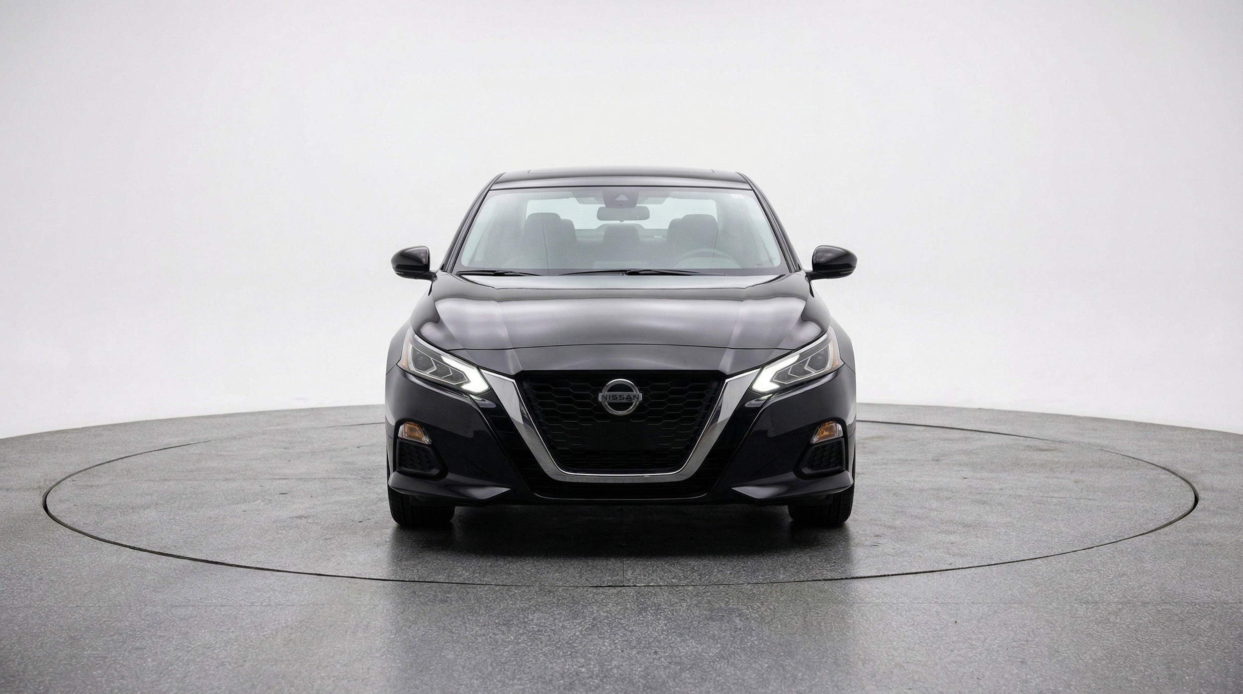 Thumbnail: 2025 Nissan Altima - 2