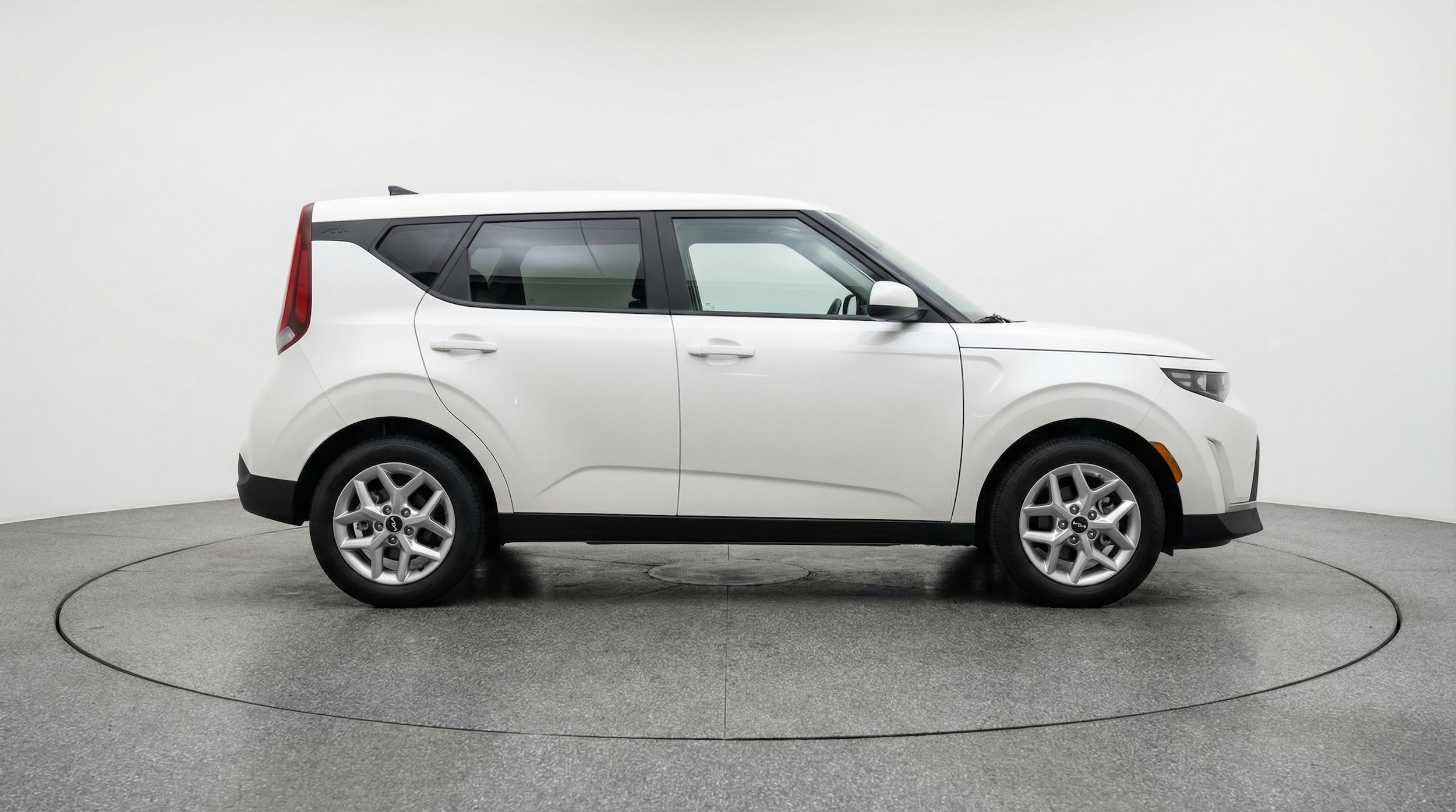 Thumbnail: 2025 Kia Soul - 8