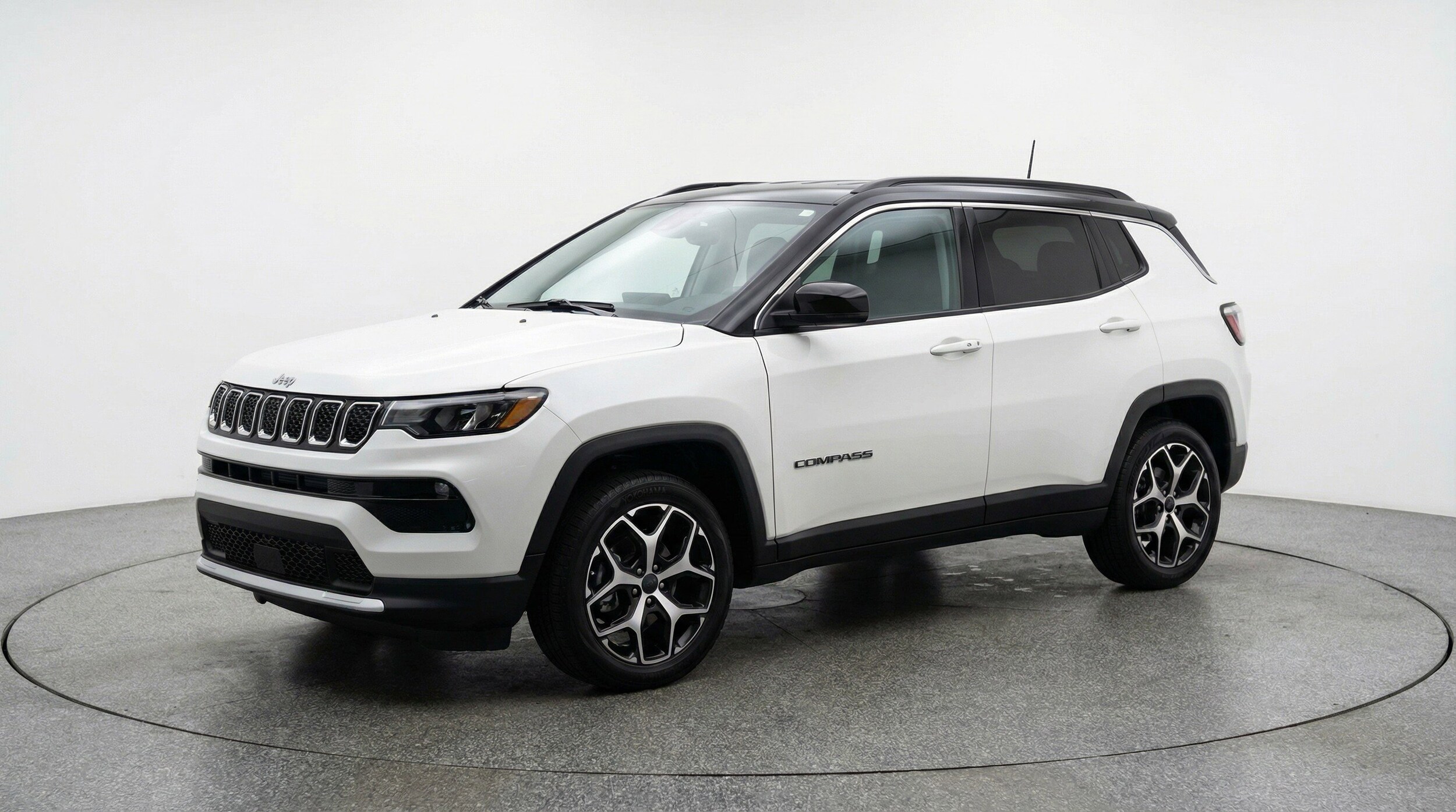 Thumbnail: 2025 Jeep Compass - 3