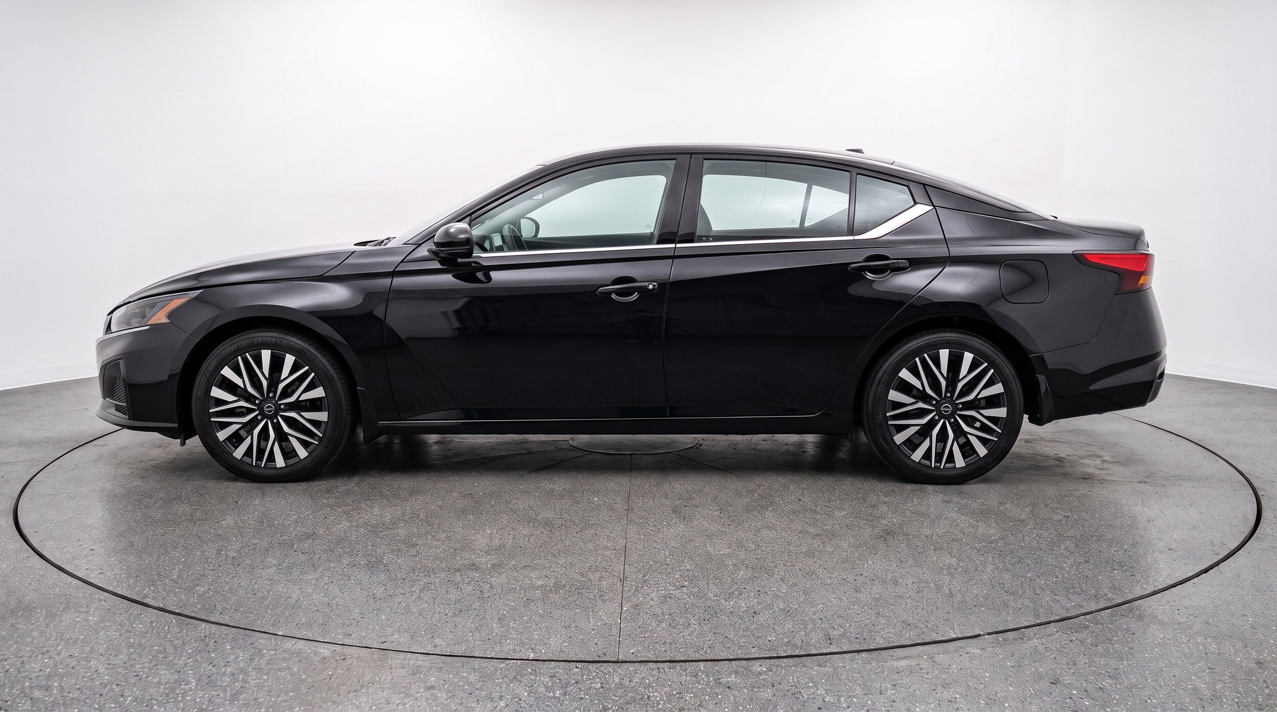 Thumbnail: 2026 Nissan Altima - 5
