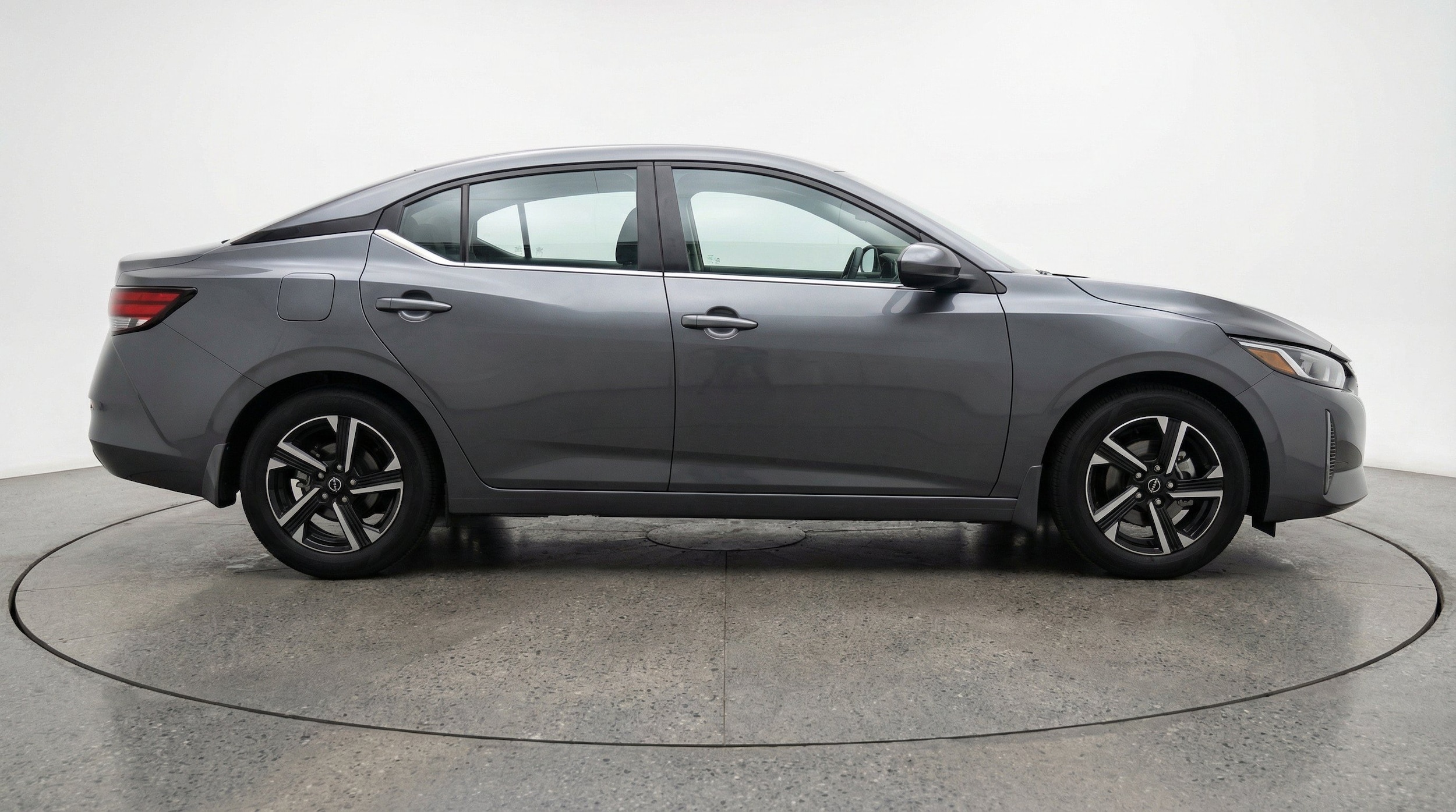 Thumbnail: 2025 Nissan Sentra - 11