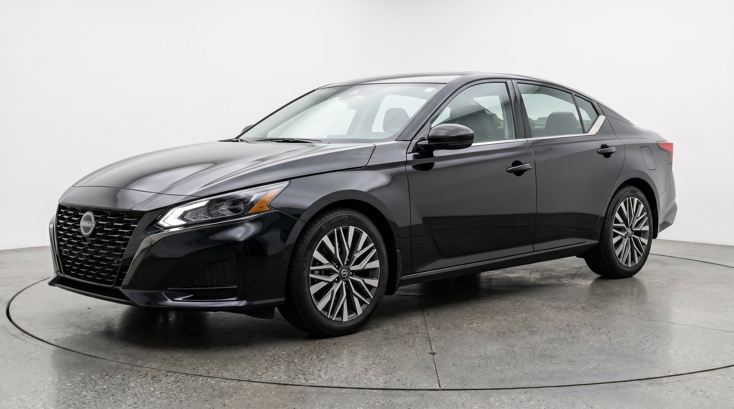 Thumbnail: 2026 Nissan Altima - 3