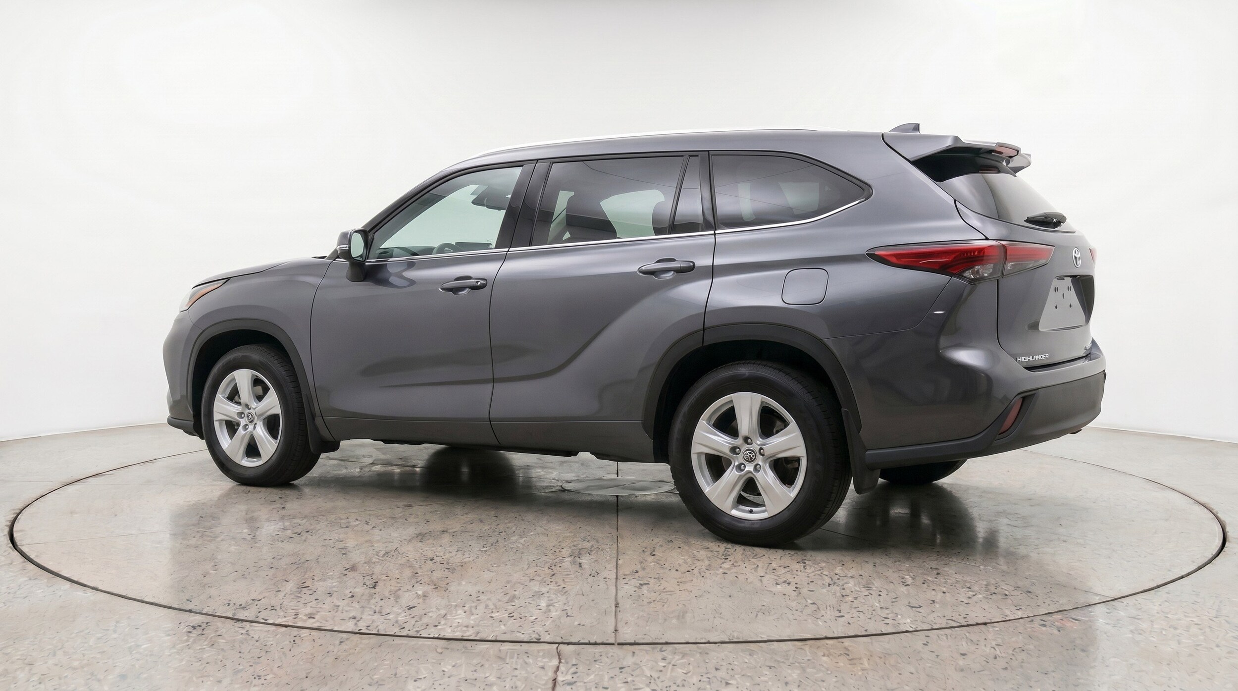 Thumbnail: 2025 Toyota Highlander - 6