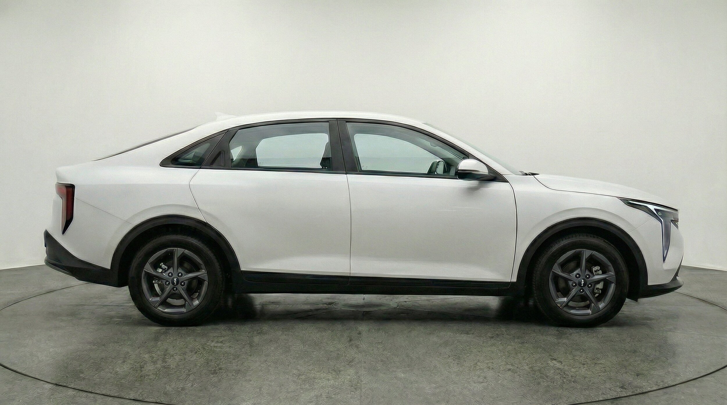 Thumbnail: 2025 Kia K4 - 11