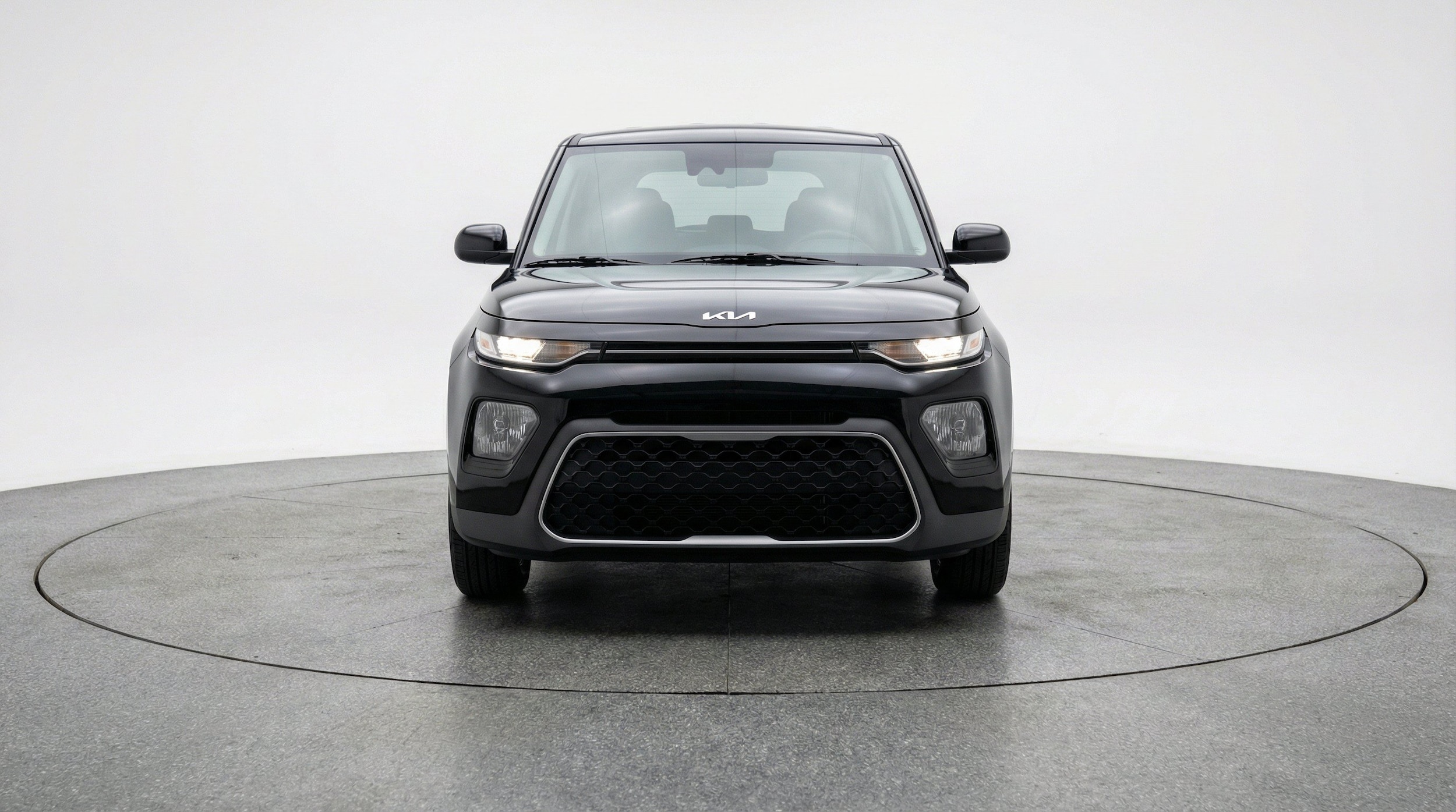Thumbnail: 2025 Kia Soul - 2