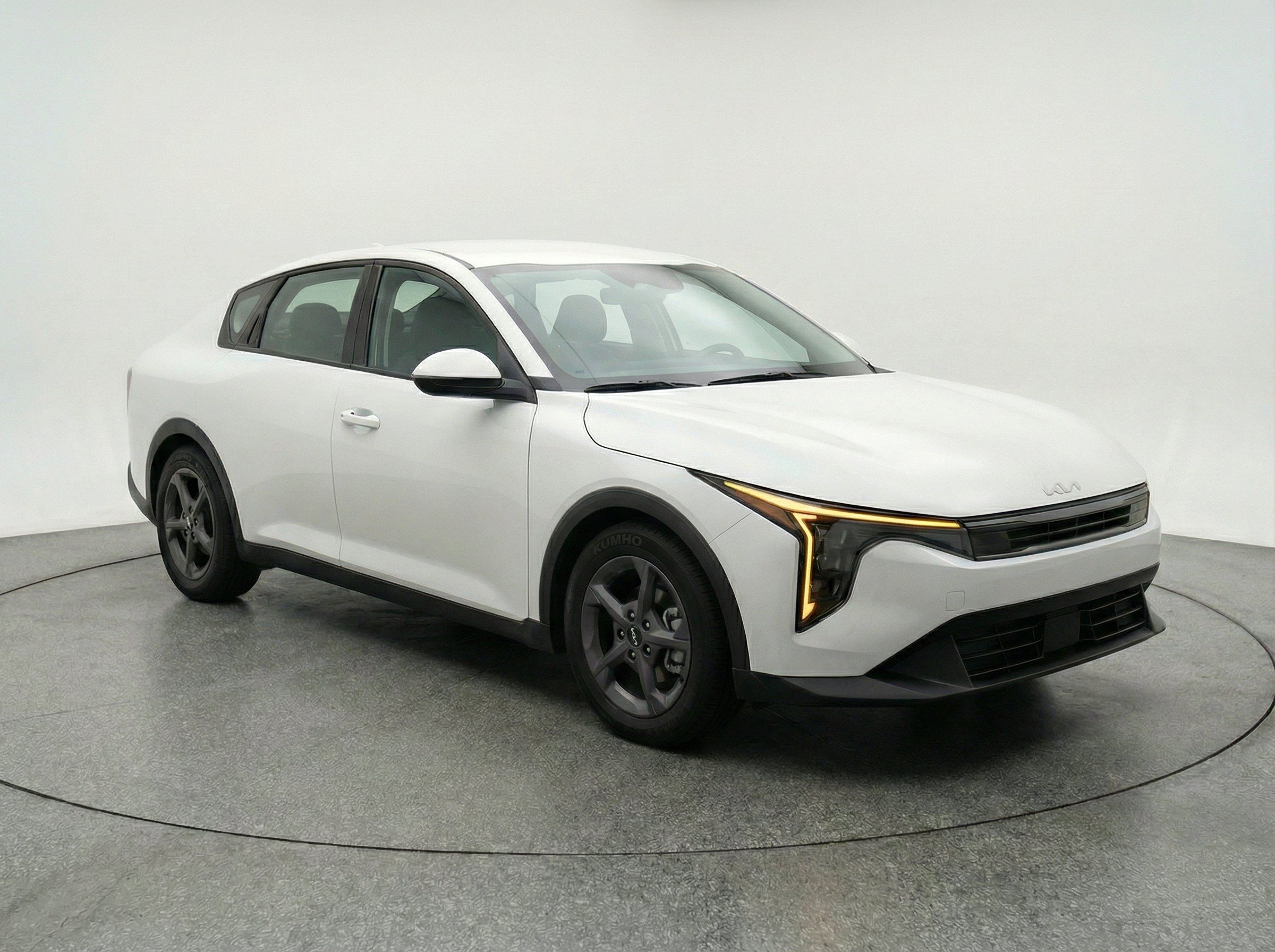 Thumbnail: 2025 Kia K4 - 3