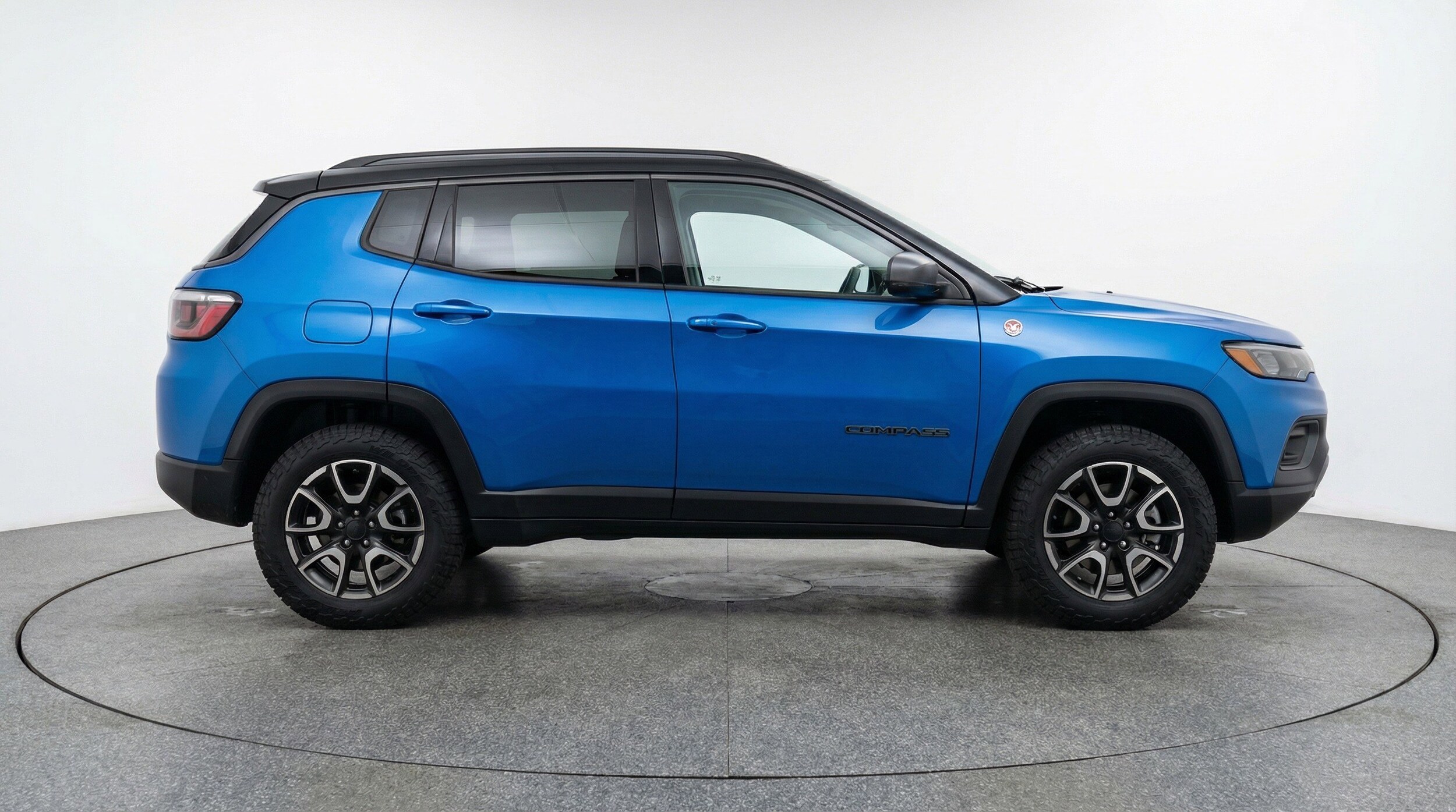 Thumbnail: 2025 Jeep Compass - 11