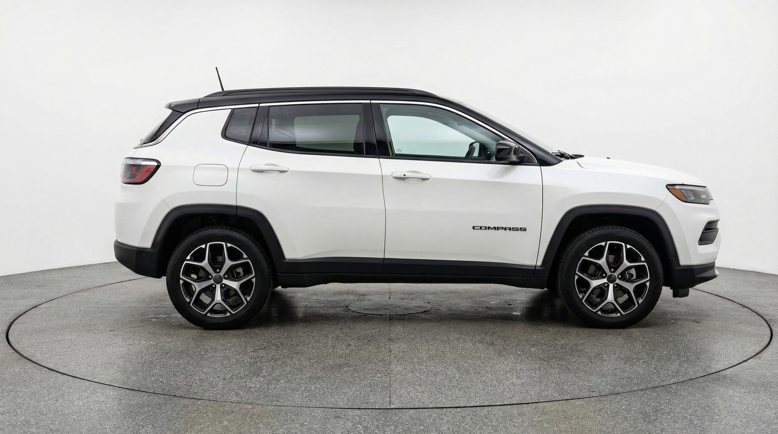 Thumbnail: 2025 Jeep Compass - 11