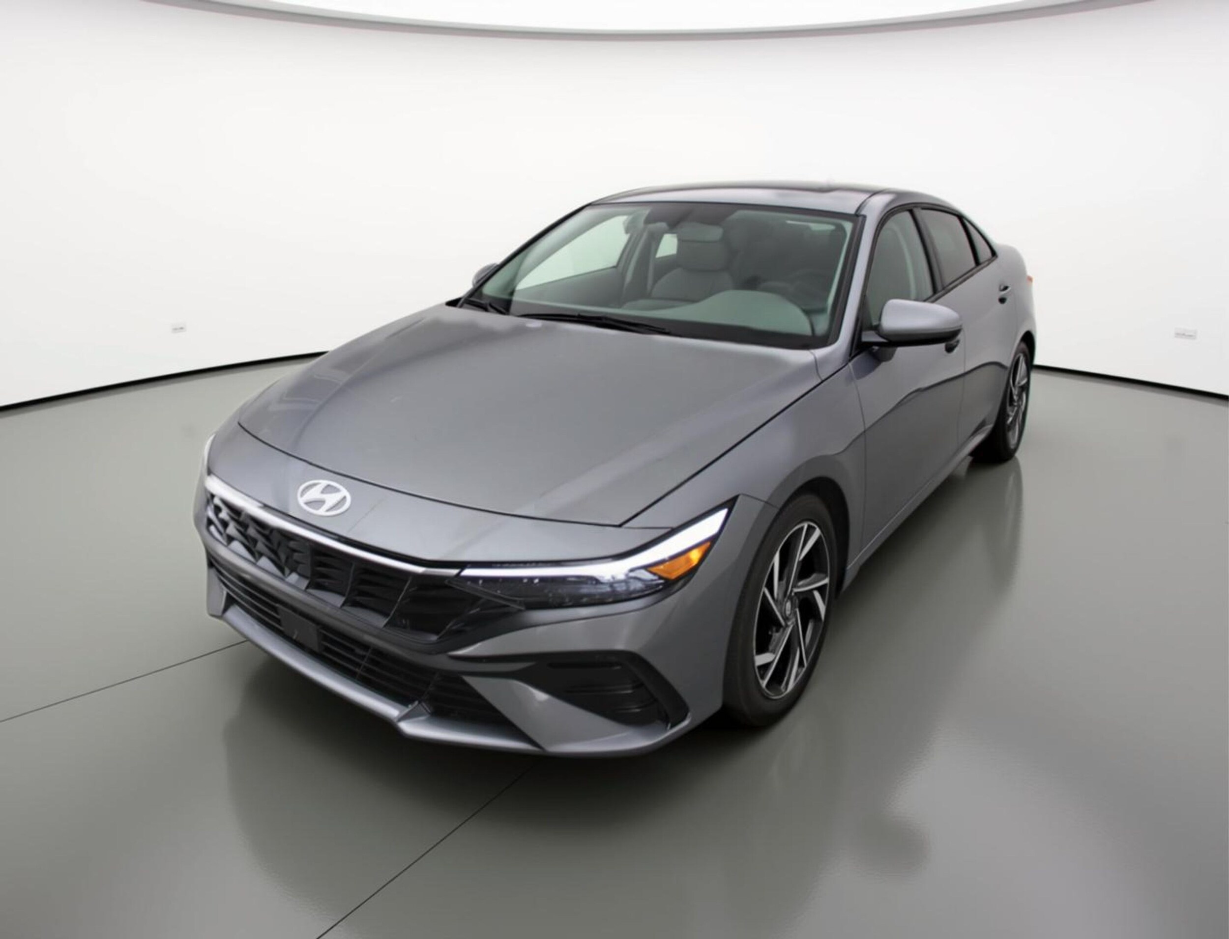 Thumbnail: 2025 Hyundai Elantra - 3