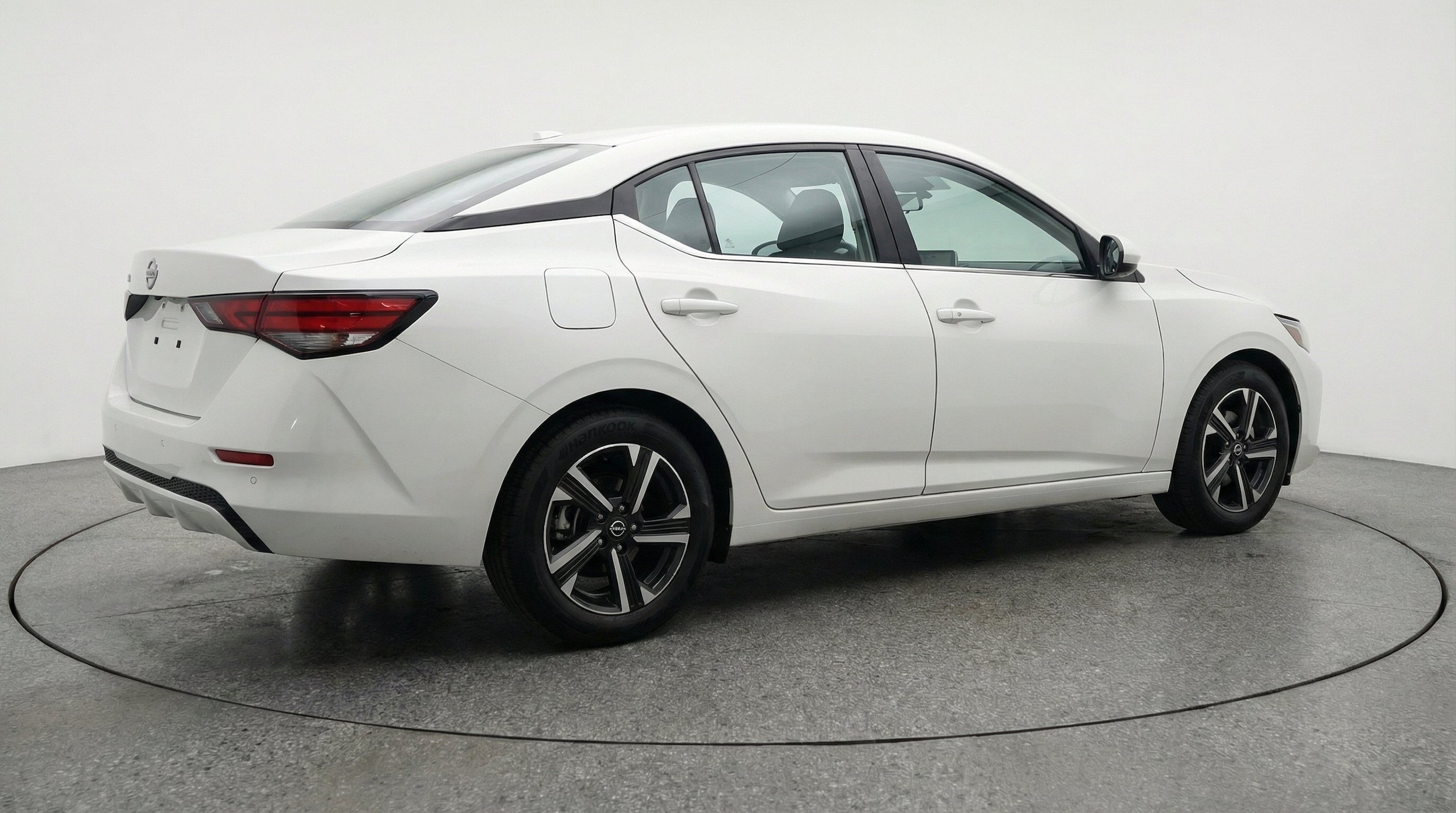 Thumbnail: 2025 Nissan Sentra - 9