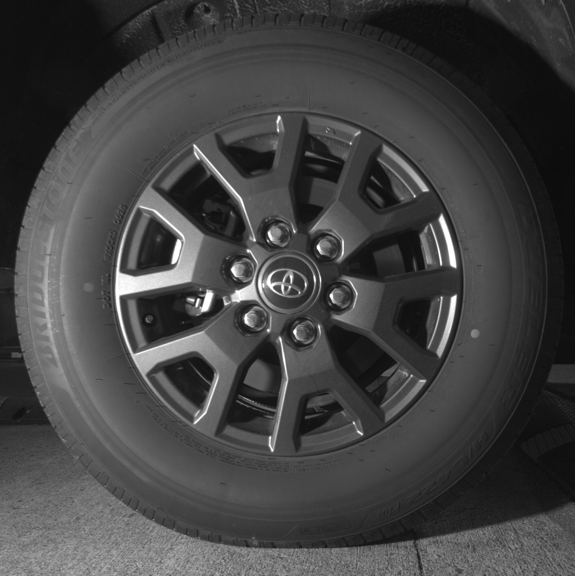 Thumbnail: 2025 Toyota 4Runner - 12