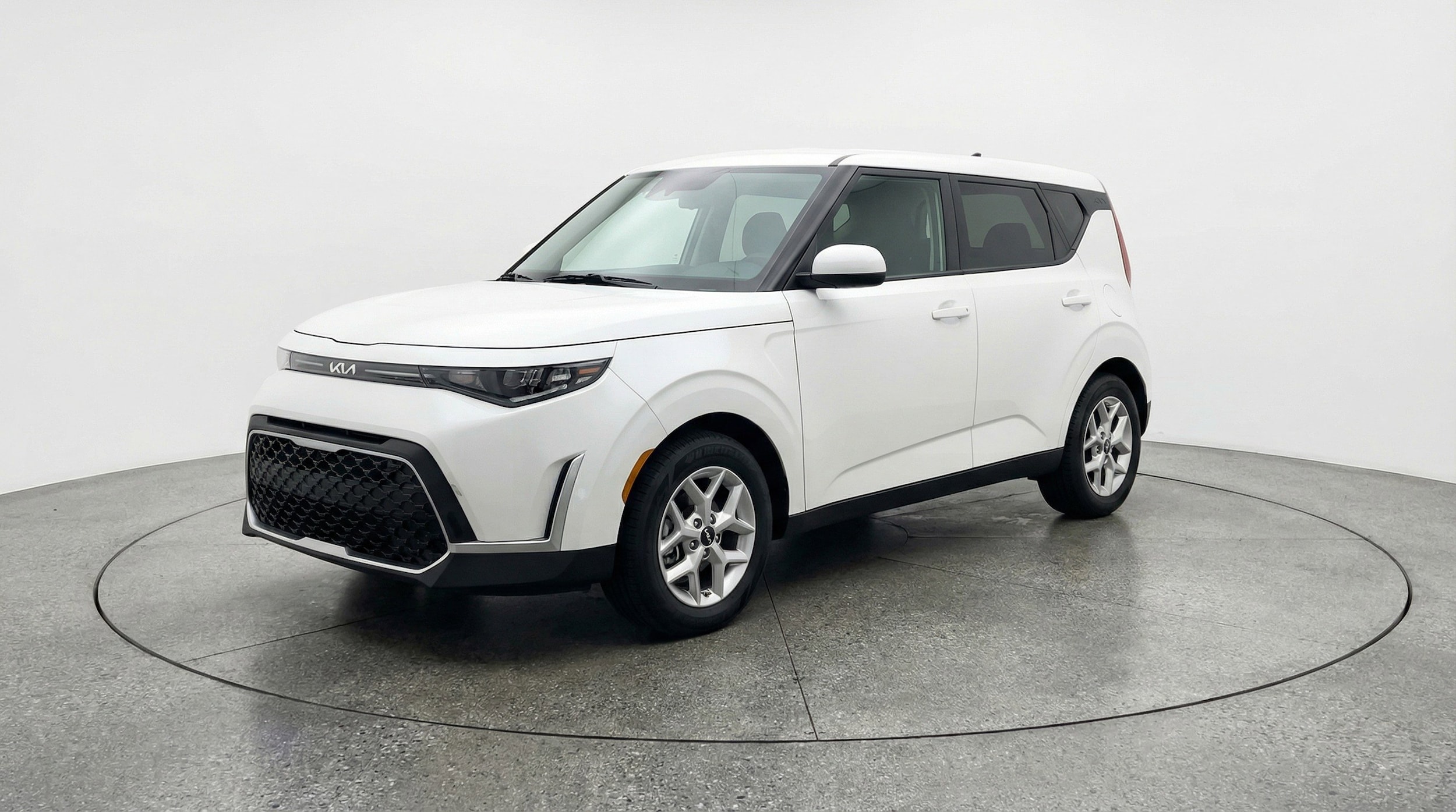 Thumbnail: 2025 Kia Soul - 3