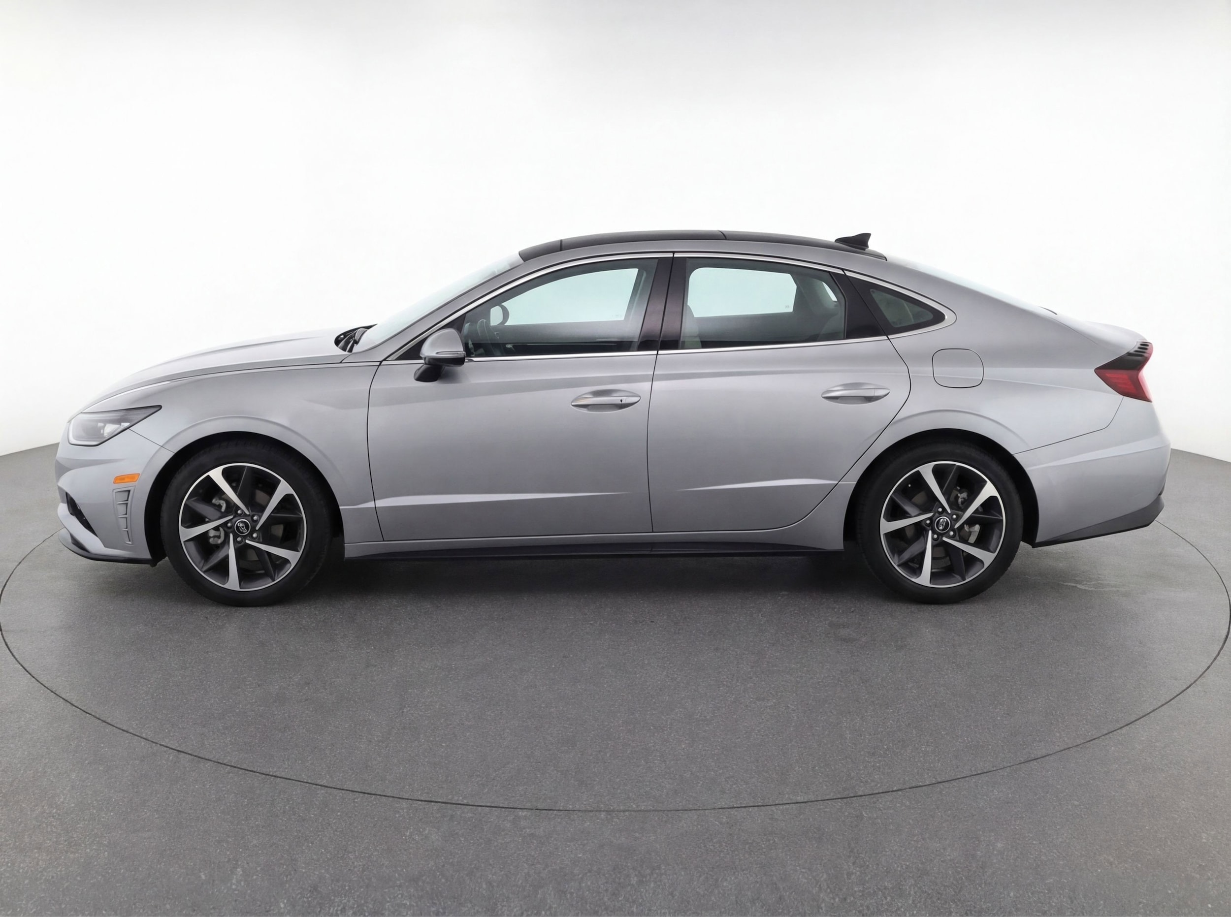 Thumbnail: 2023 Hyundai Sonata - 5