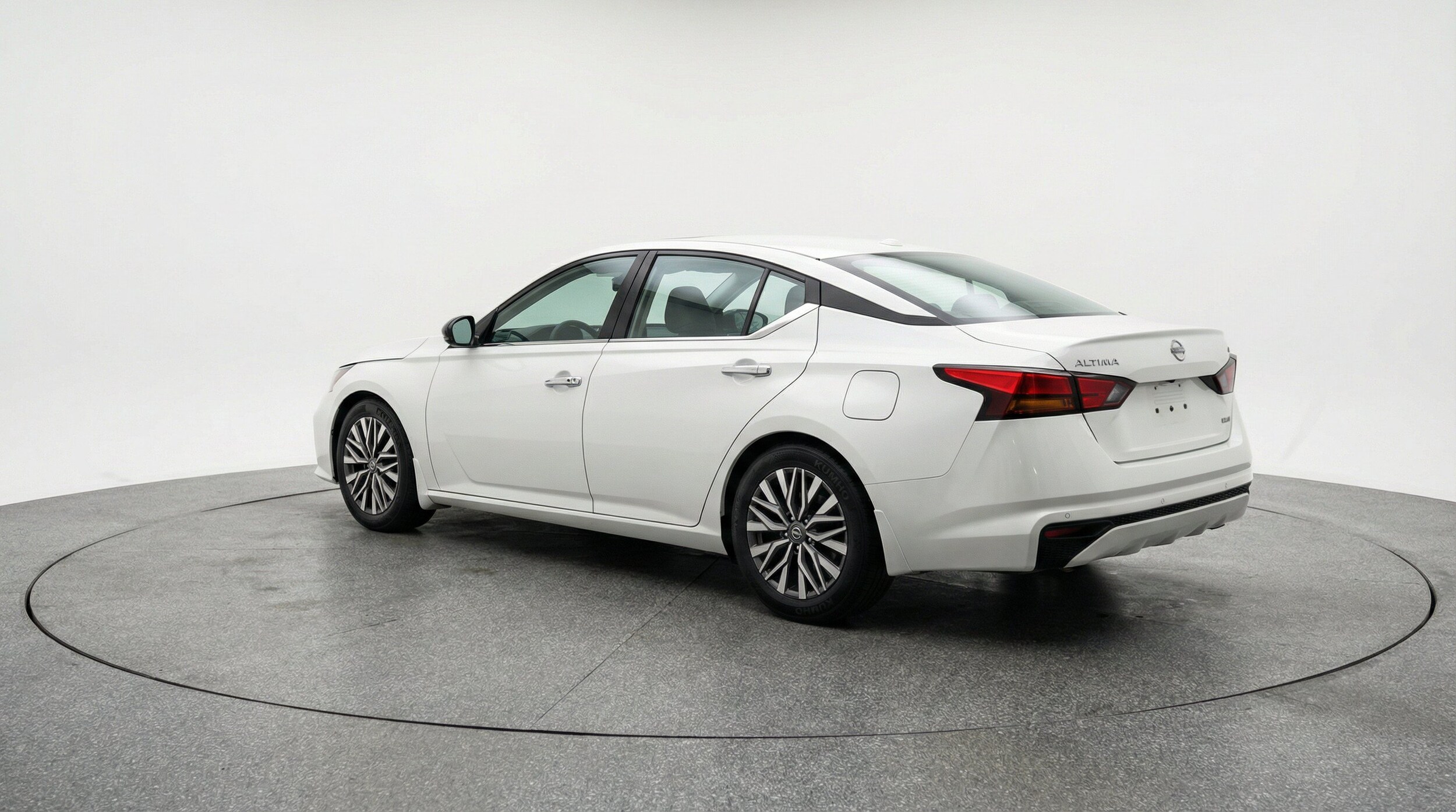 Thumbnail: 2025 Nissan Altima - 6