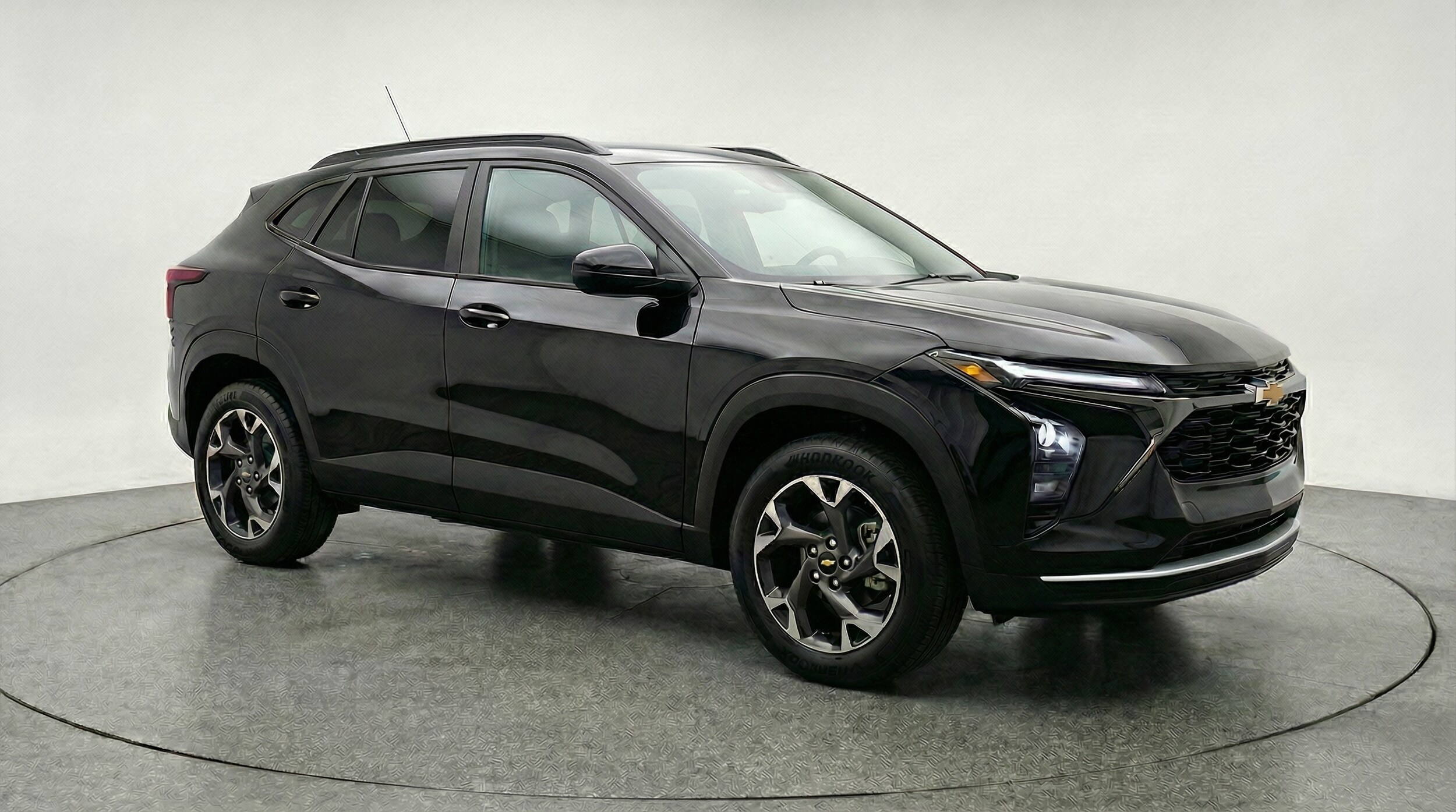 Thumbnail: 2025 Chevrolet Trax - 1