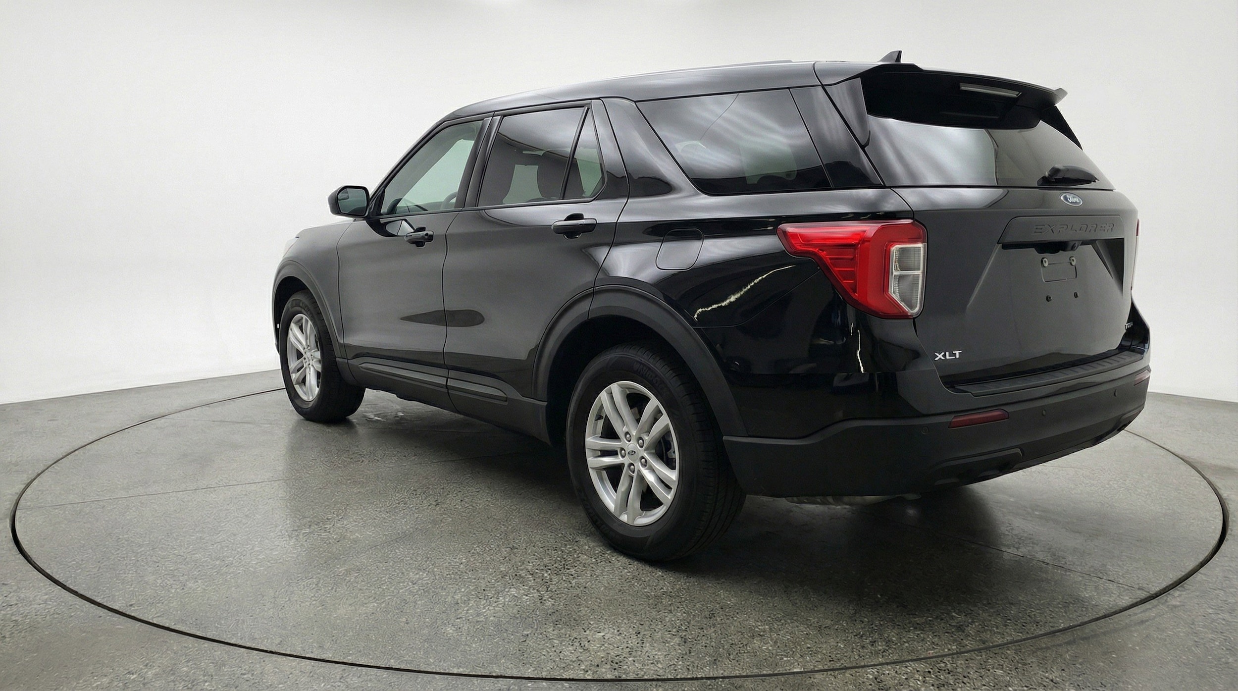 Thumbnail: 2024 Ford Explorer - 6