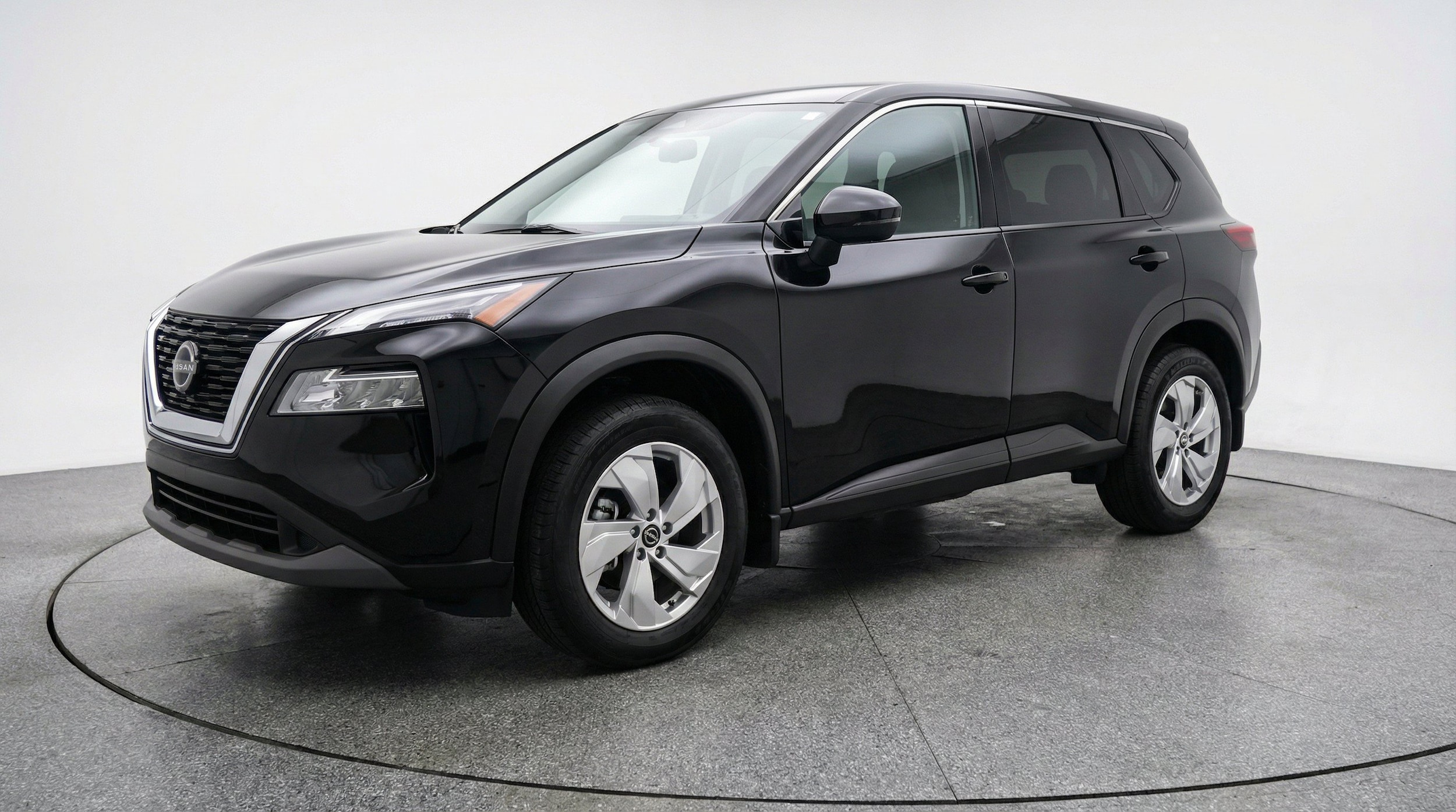 Thumbnail: 2025 Nissan Rogue - 3