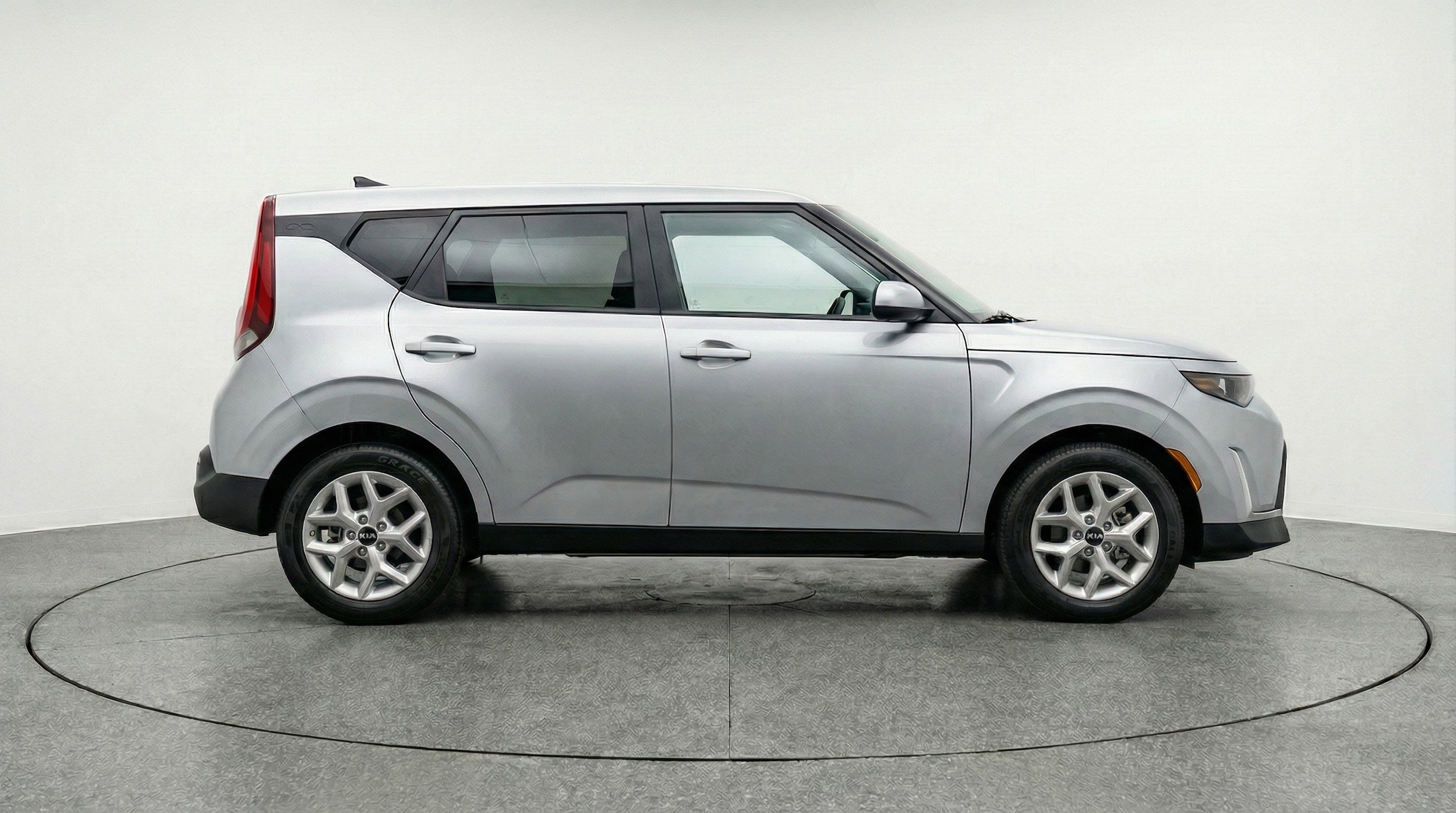 Thumbnail: 2025 Kia Soul - 11