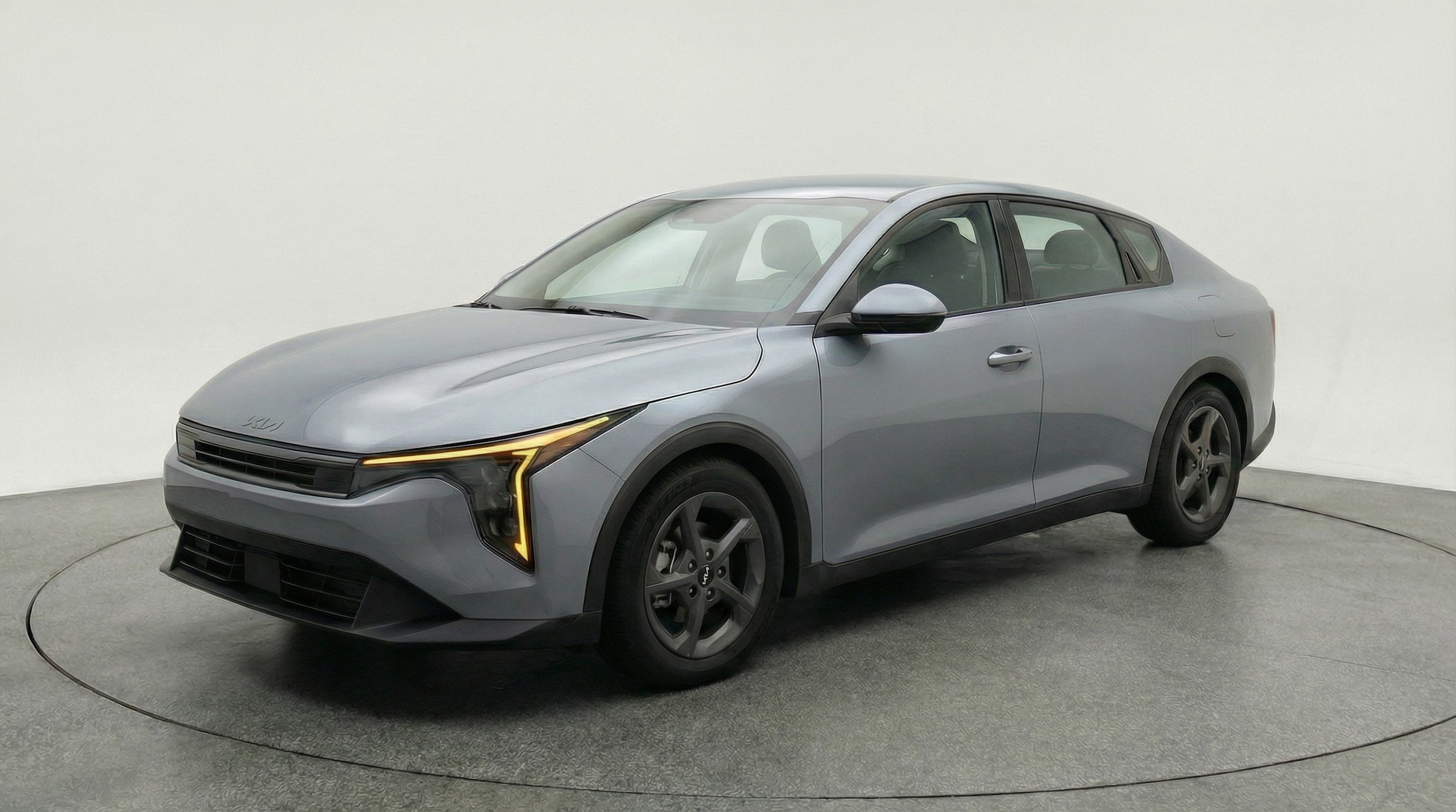 Thumbnail: 2025 Kia K4 - 3