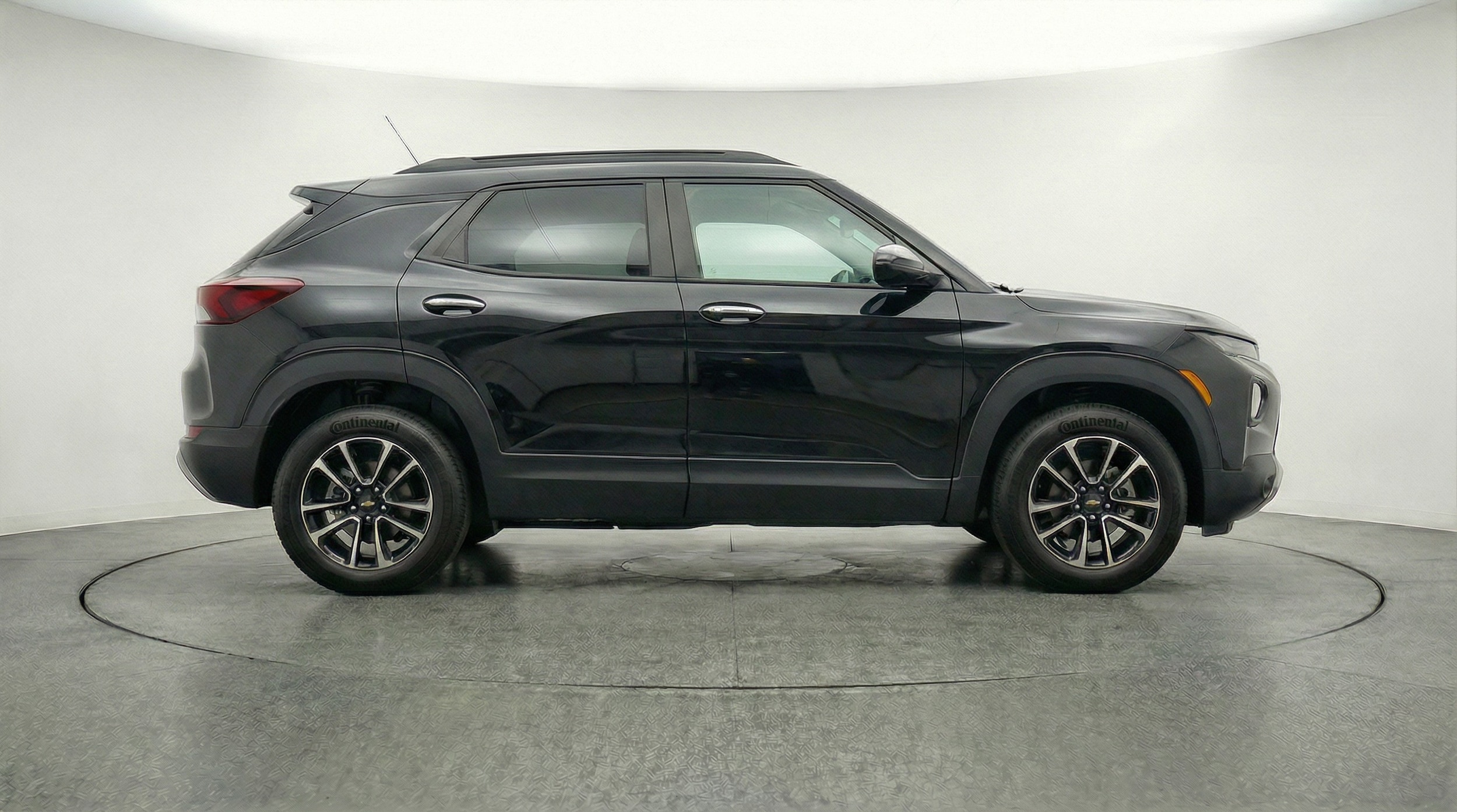 Thumbnail: 2025 Chevrolet TrailBlazer - 8