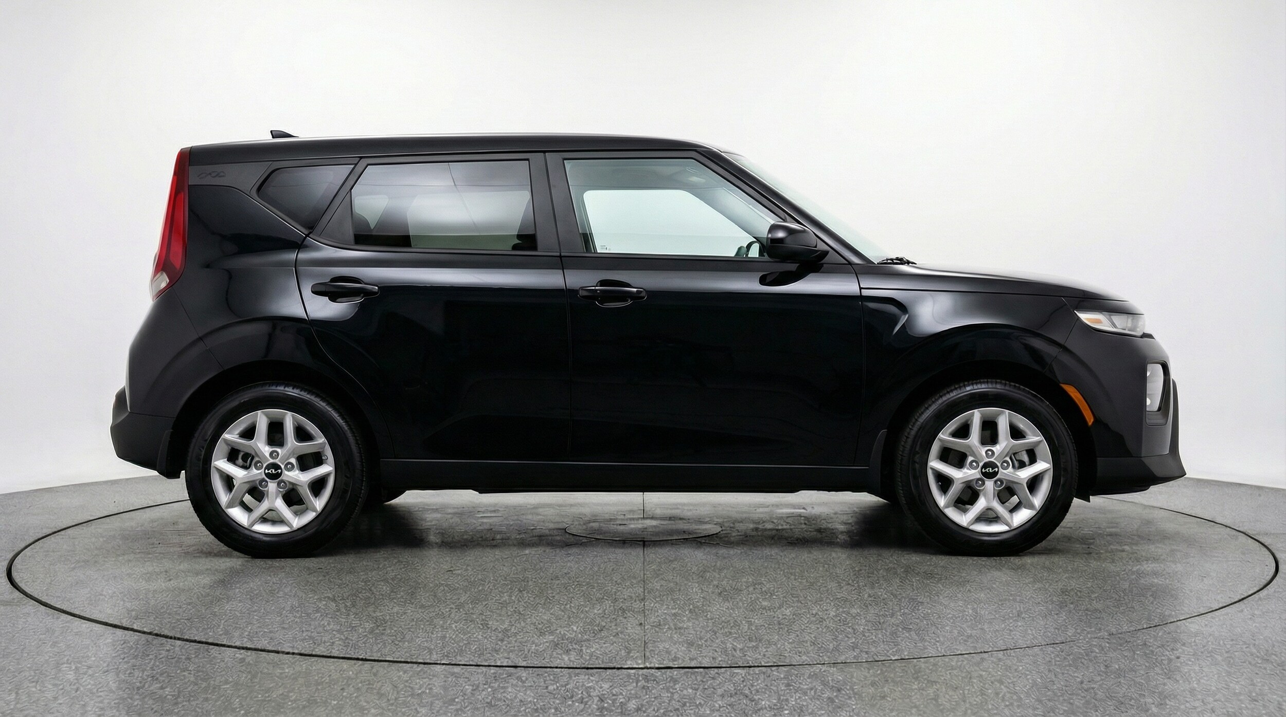 Thumbnail: 2025 Kia Soul - 8