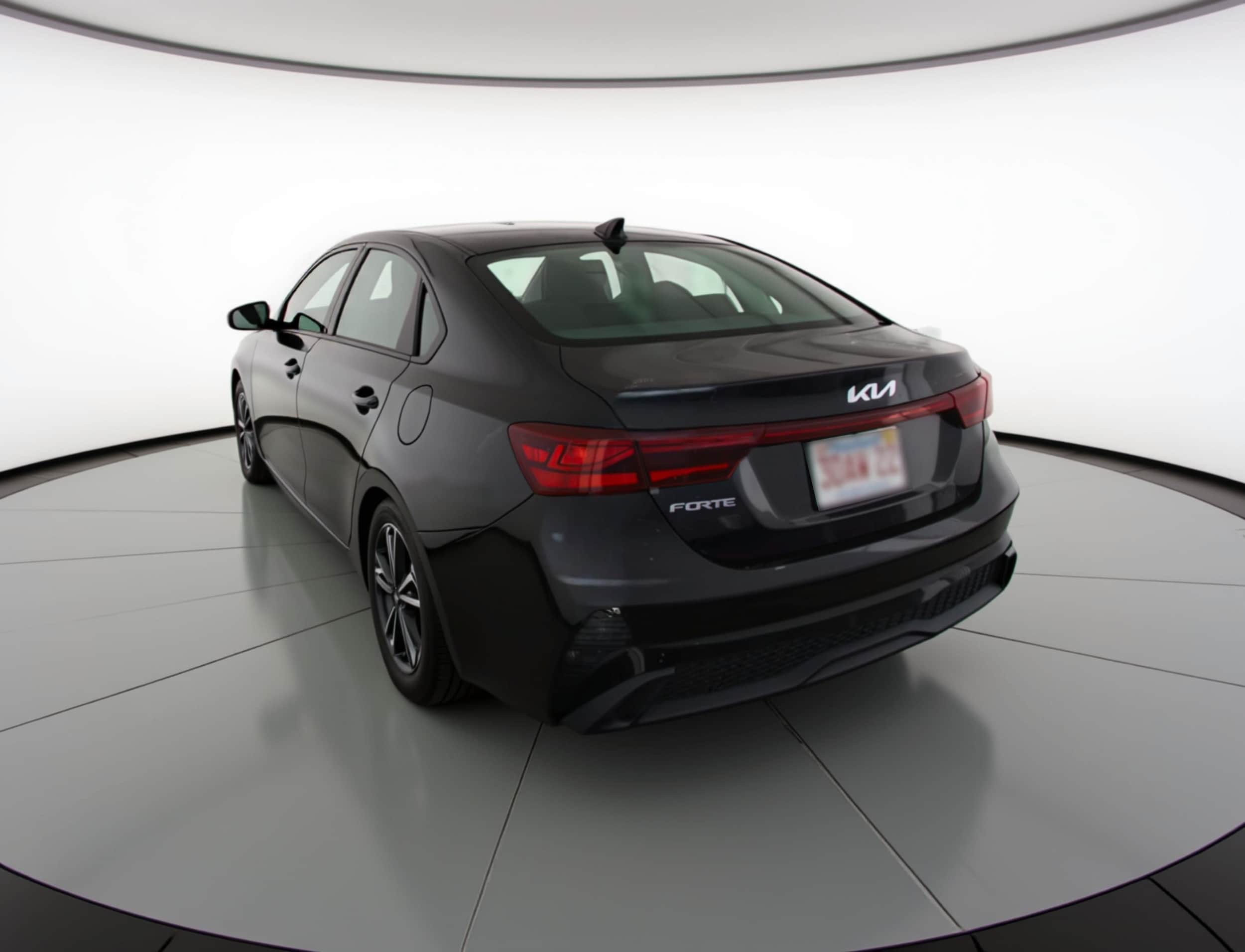 Thumbnail: 2024 Kia Forte - 5