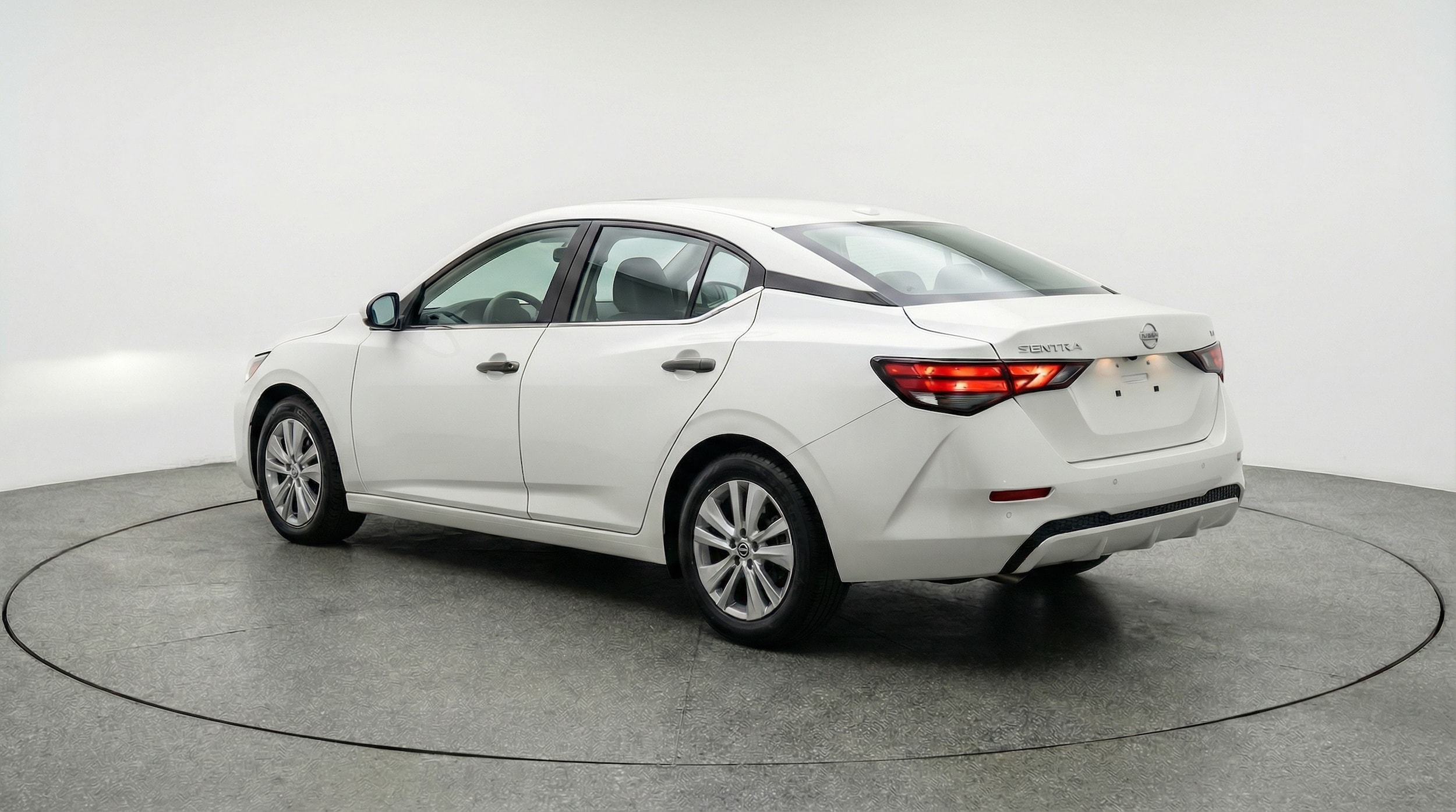 Thumbnail: 2025 Nissan Sentra - 5