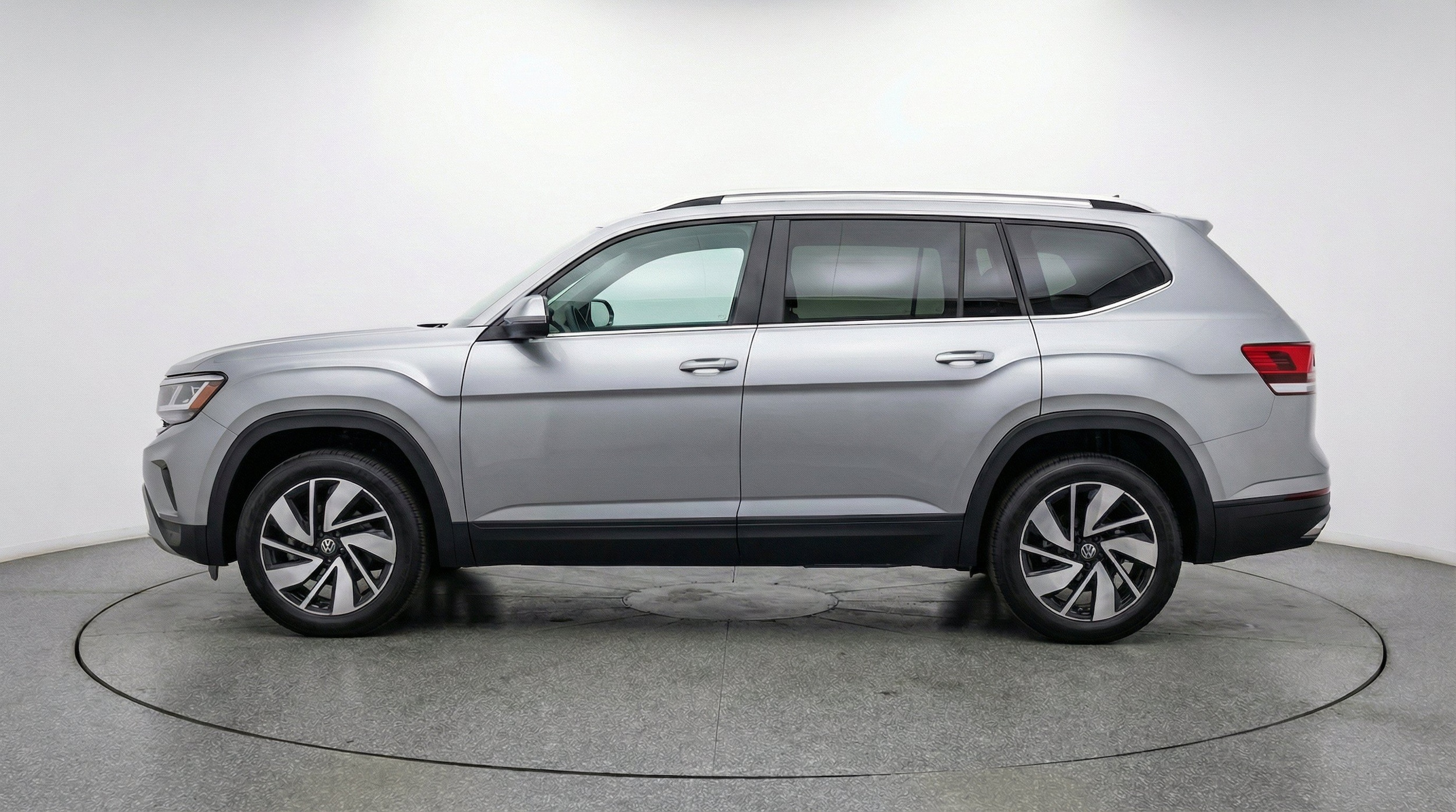 Thumbnail: 2026 Volkswagen Atlas - 5