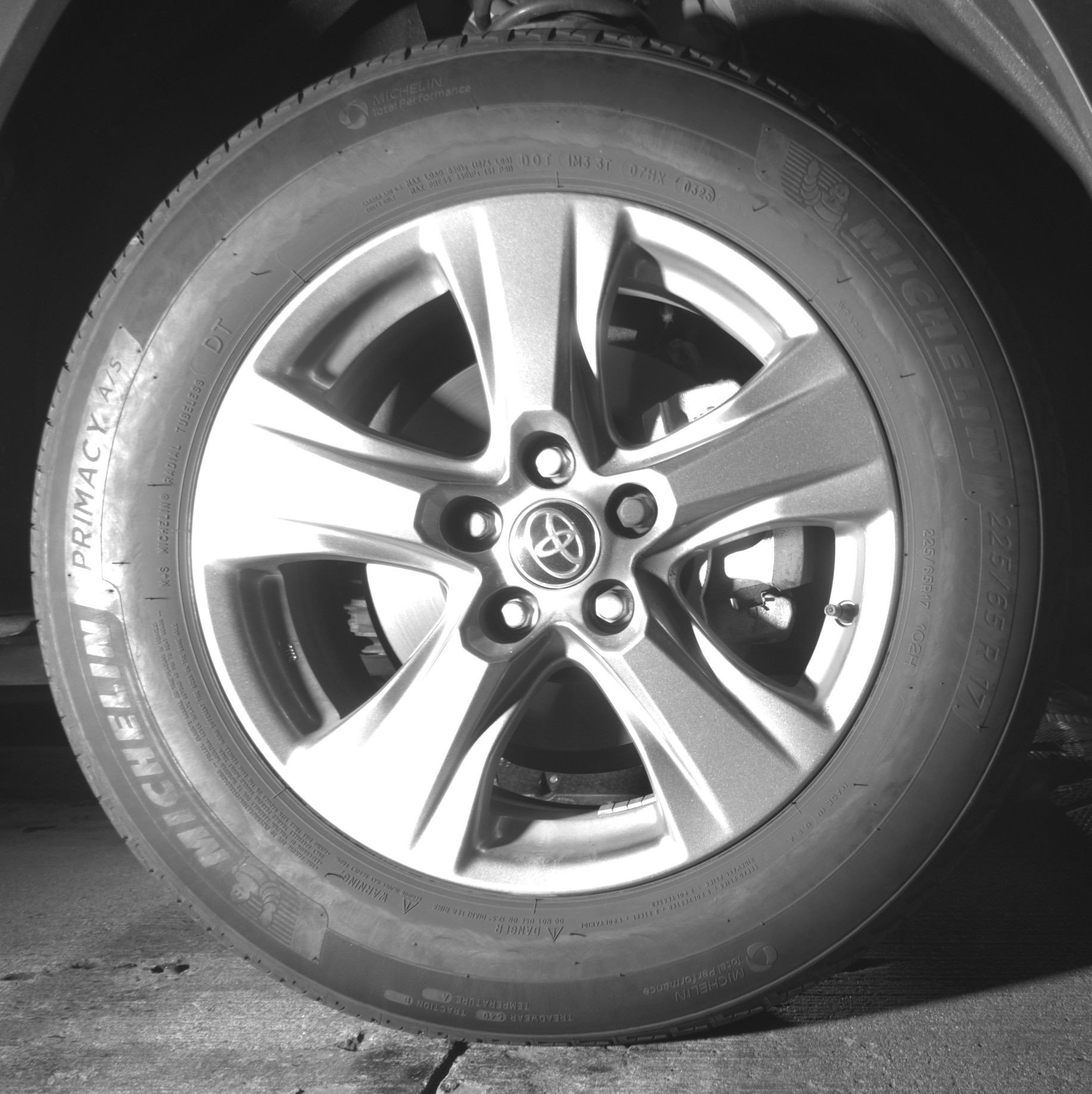 Thumbnail: 2025 Toyota RAV4 - 13