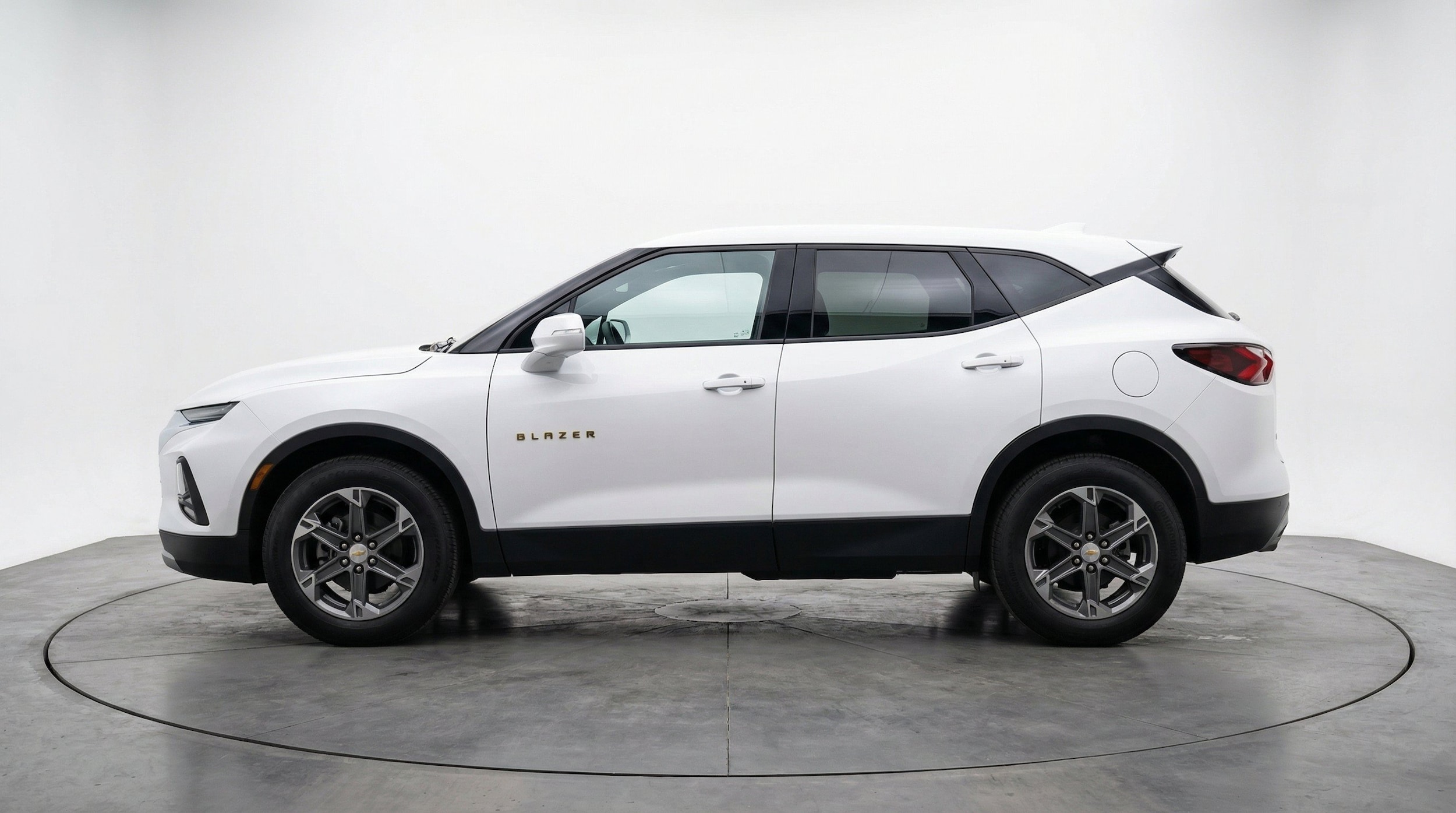 Thumbnail: 2025 Chevrolet Blazer - 5