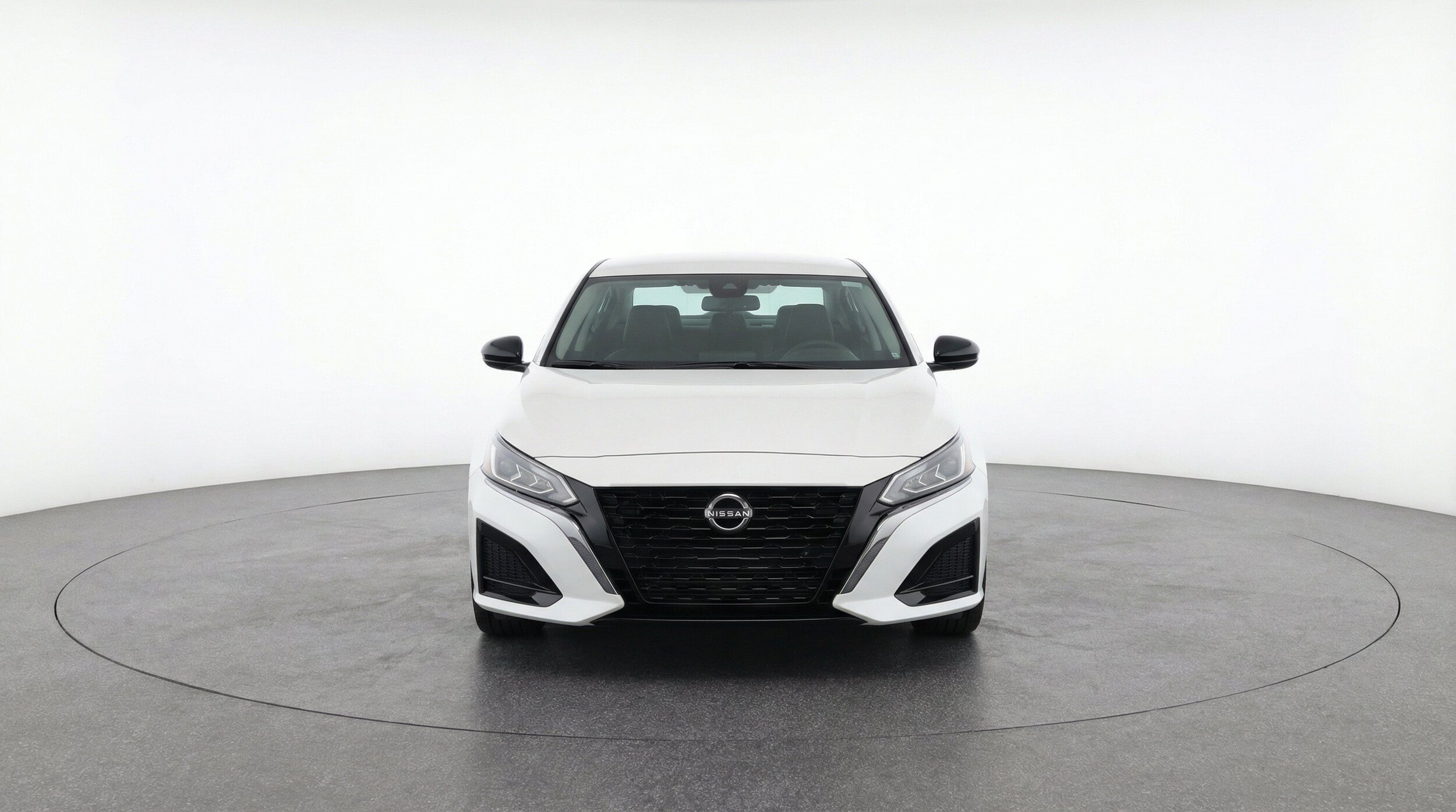 Thumbnail: 2025 Nissan Altima - 2