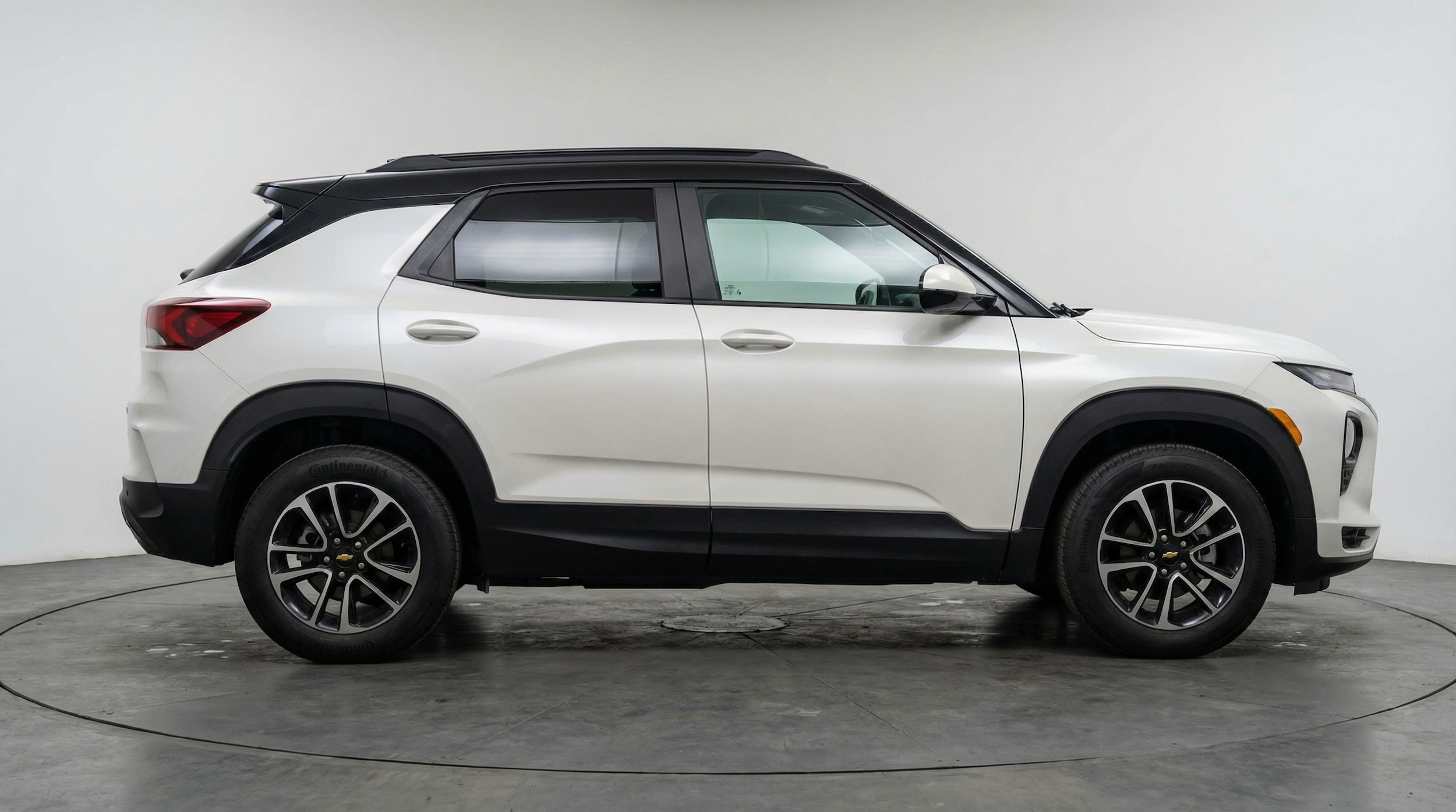 Thumbnail: 2025 Chevrolet TrailBlazer - 8