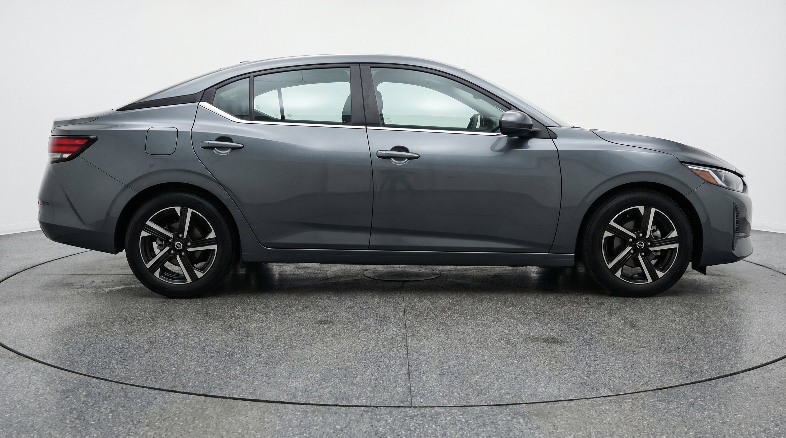 Thumbnail: 2025 Nissan Sentra - 11