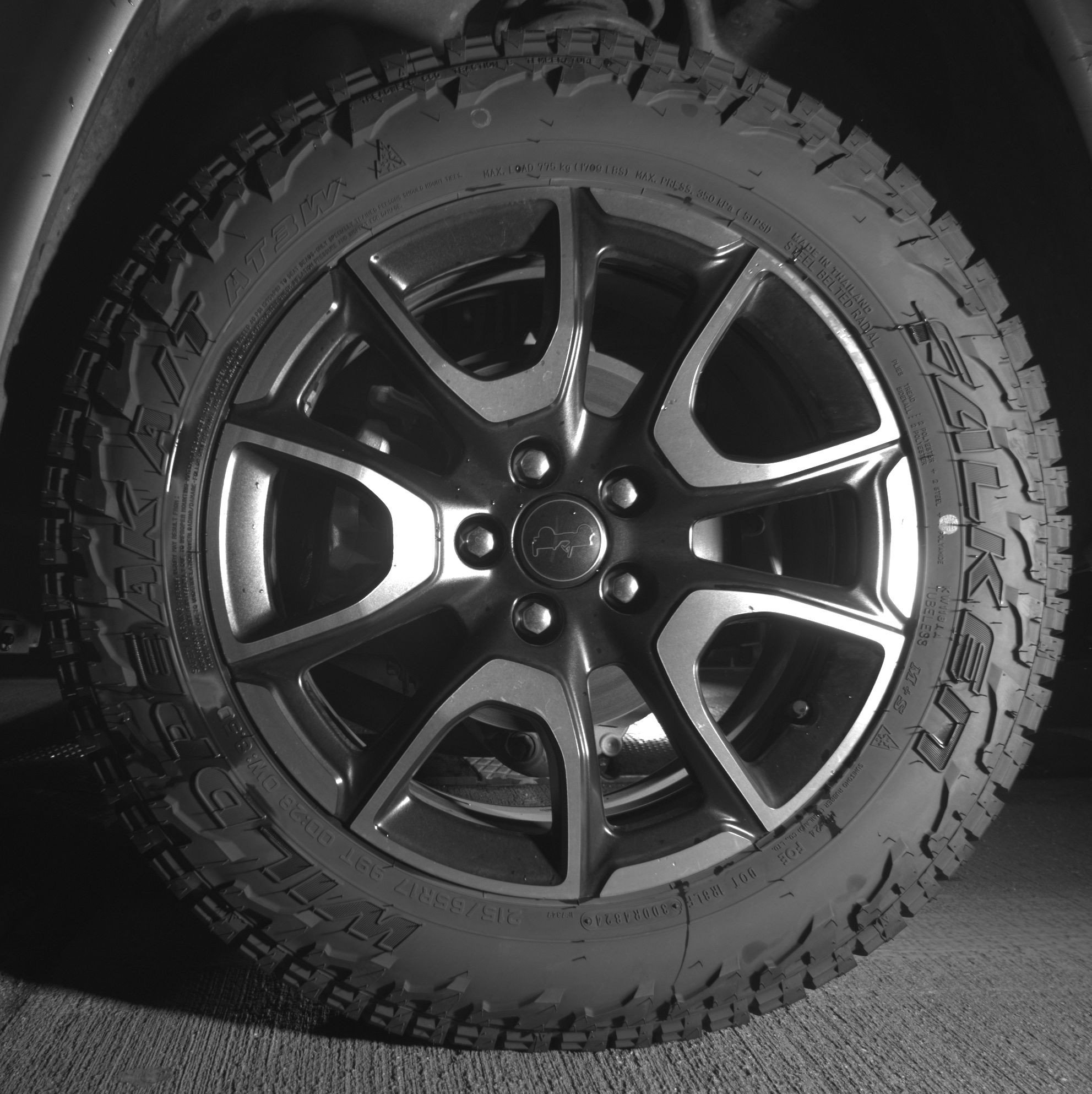 Thumbnail: 2025 Jeep Compass - 14