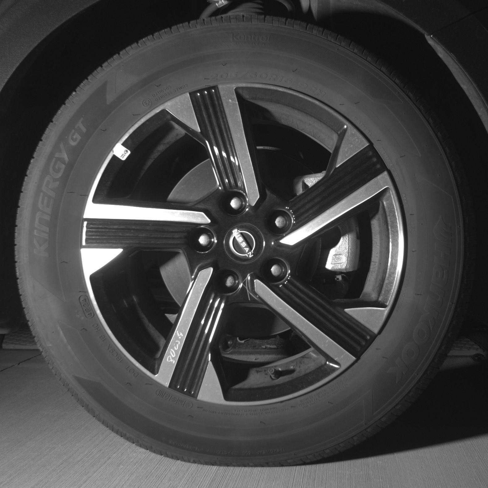 Thumbnail: 2025 Nissan Sentra - 10