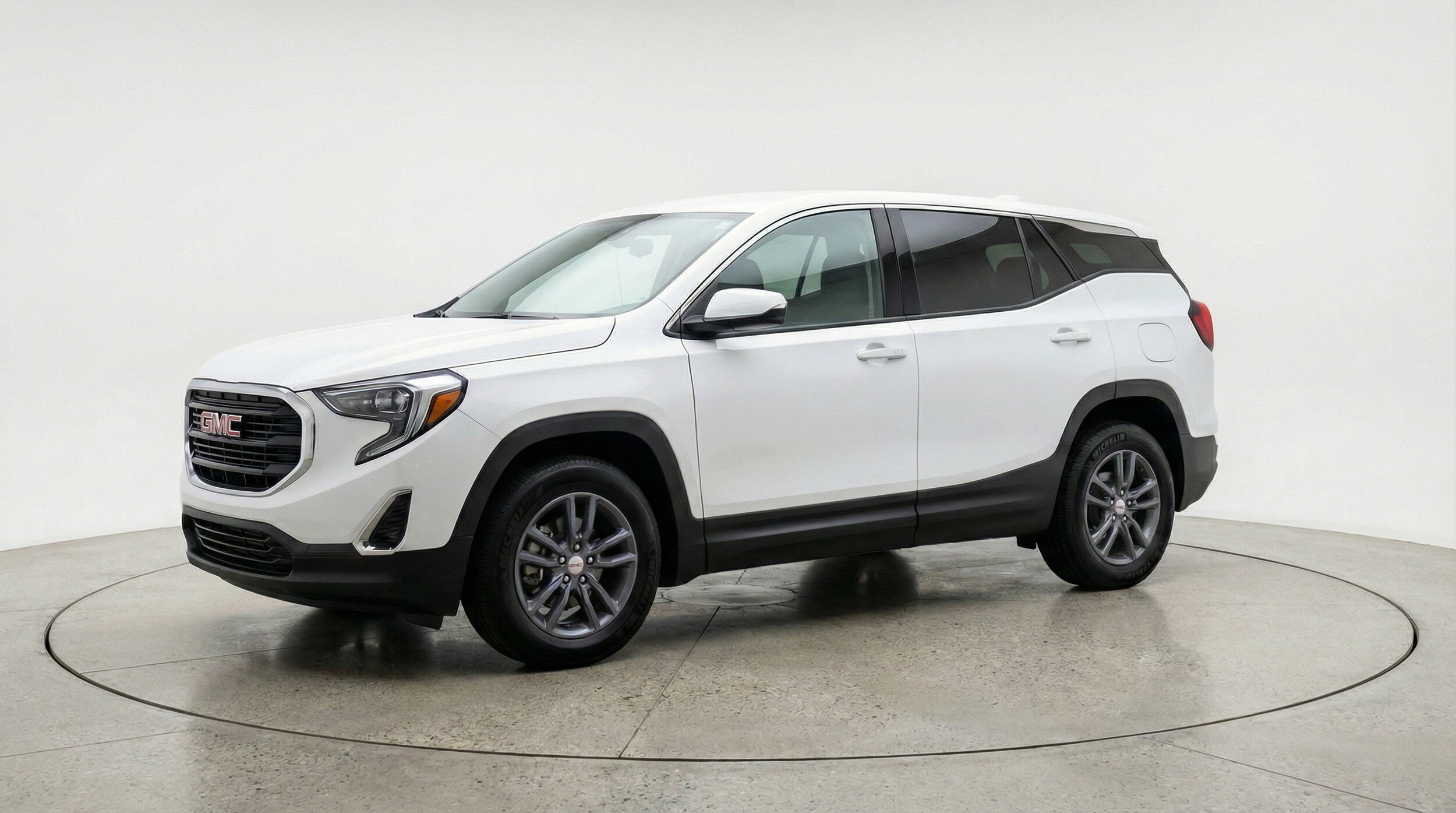 Thumbnail: 2024 GMC Terrain - 3