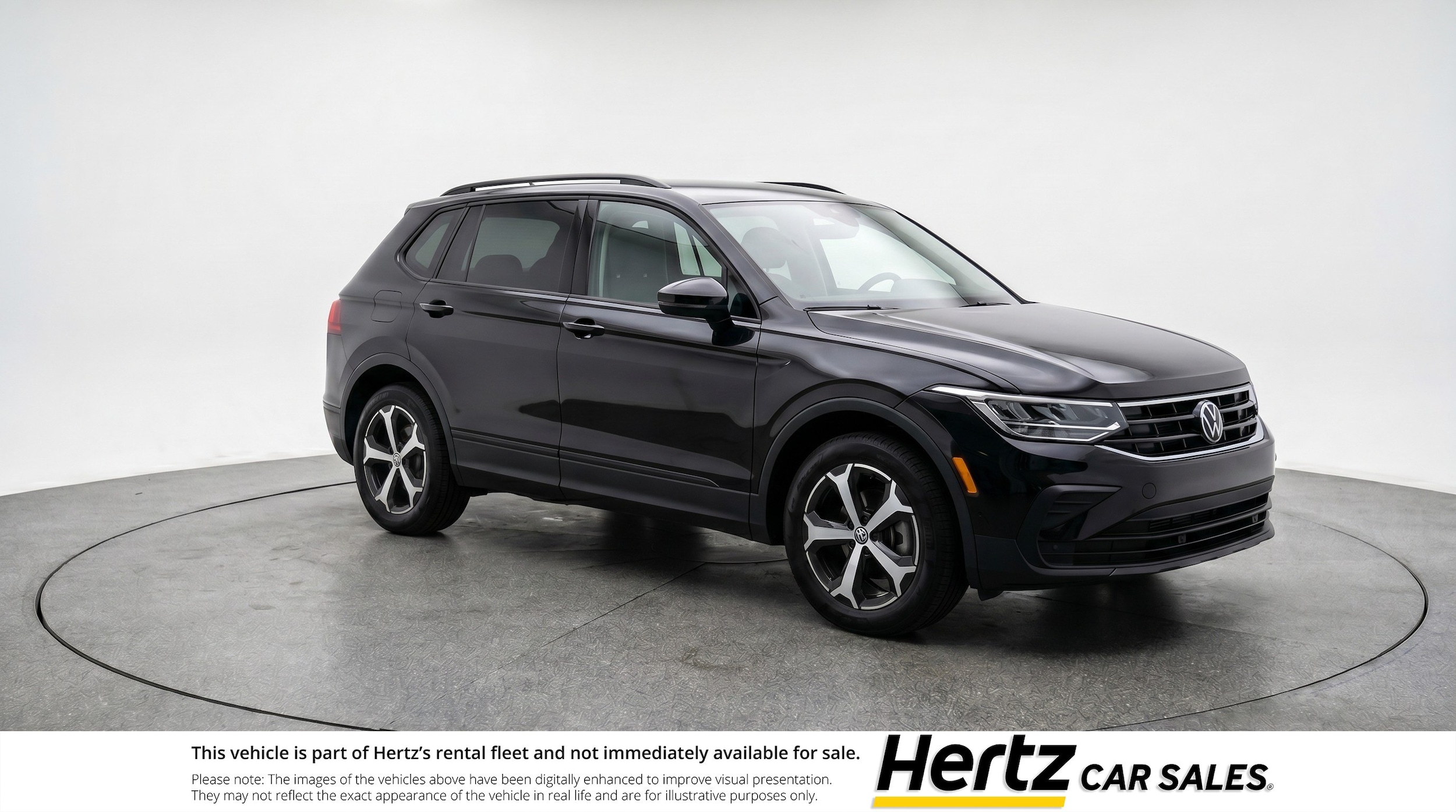 Thumbnail: 2026 Volkswagen Tiguan - 1