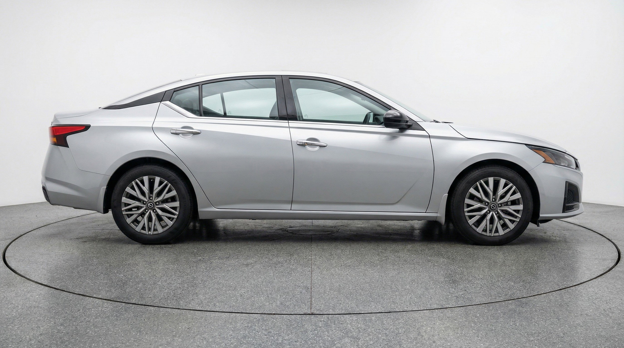 Thumbnail: 2025 Nissan Altima - 11