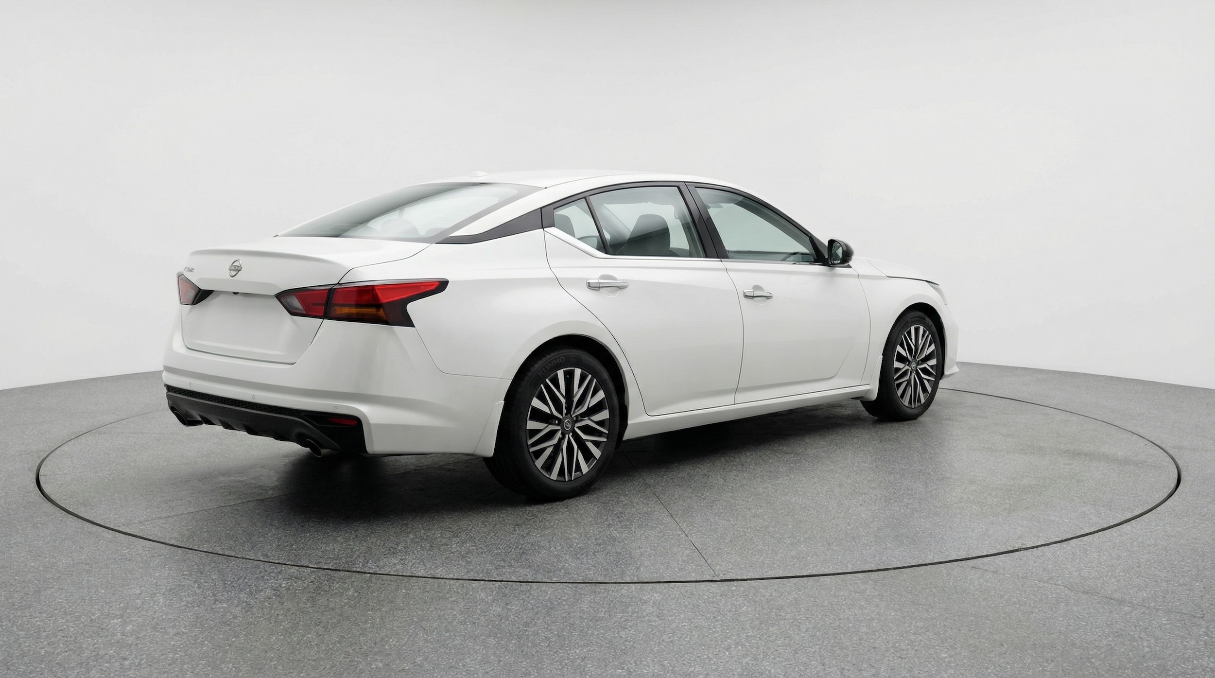 Thumbnail: 2025 Nissan Altima - 7