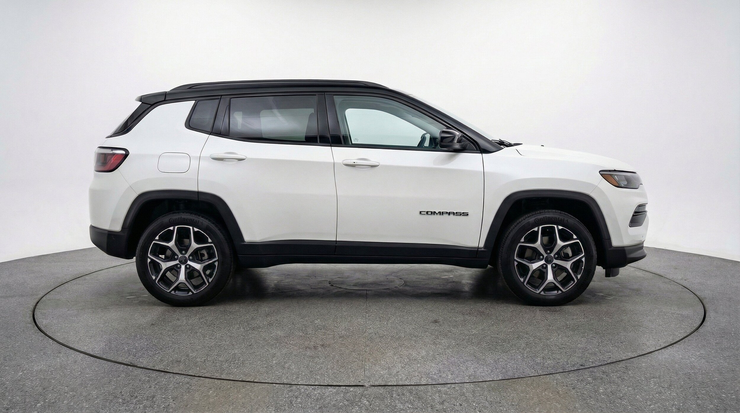 Thumbnail: 2025 Jeep Compass - 11
