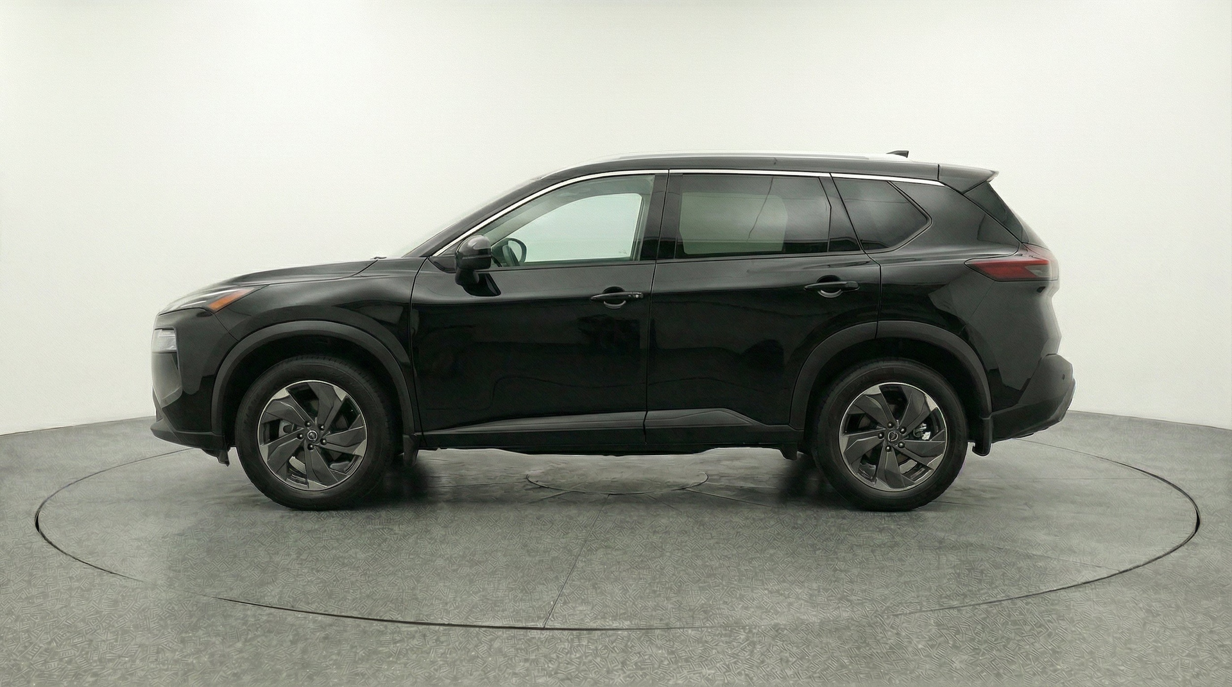 Thumbnail: 2025 Nissan Rogue - 5